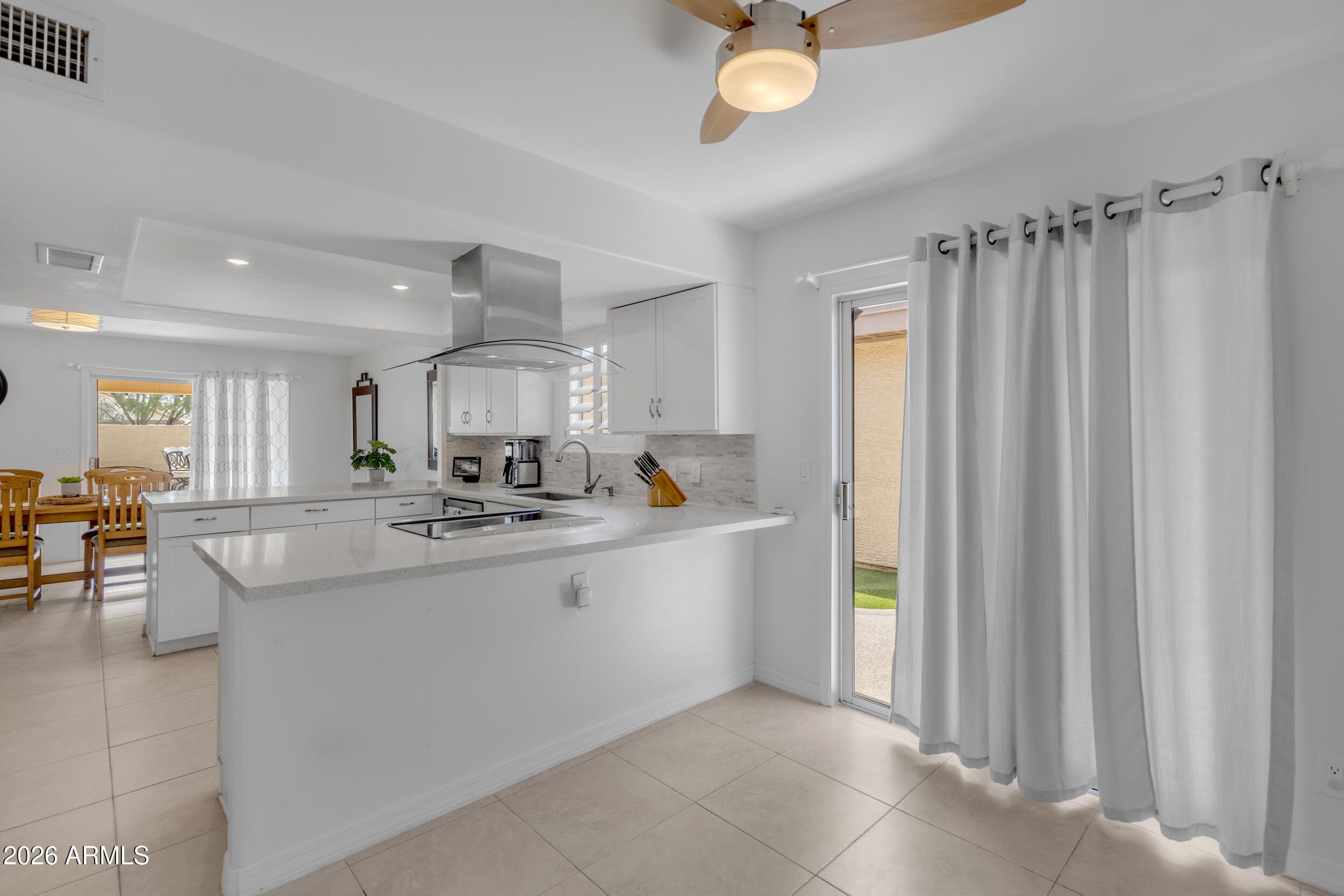 26433 S SADDLETREE Drive, Sun Lakes, AZ 85248 — photo 16 of 72