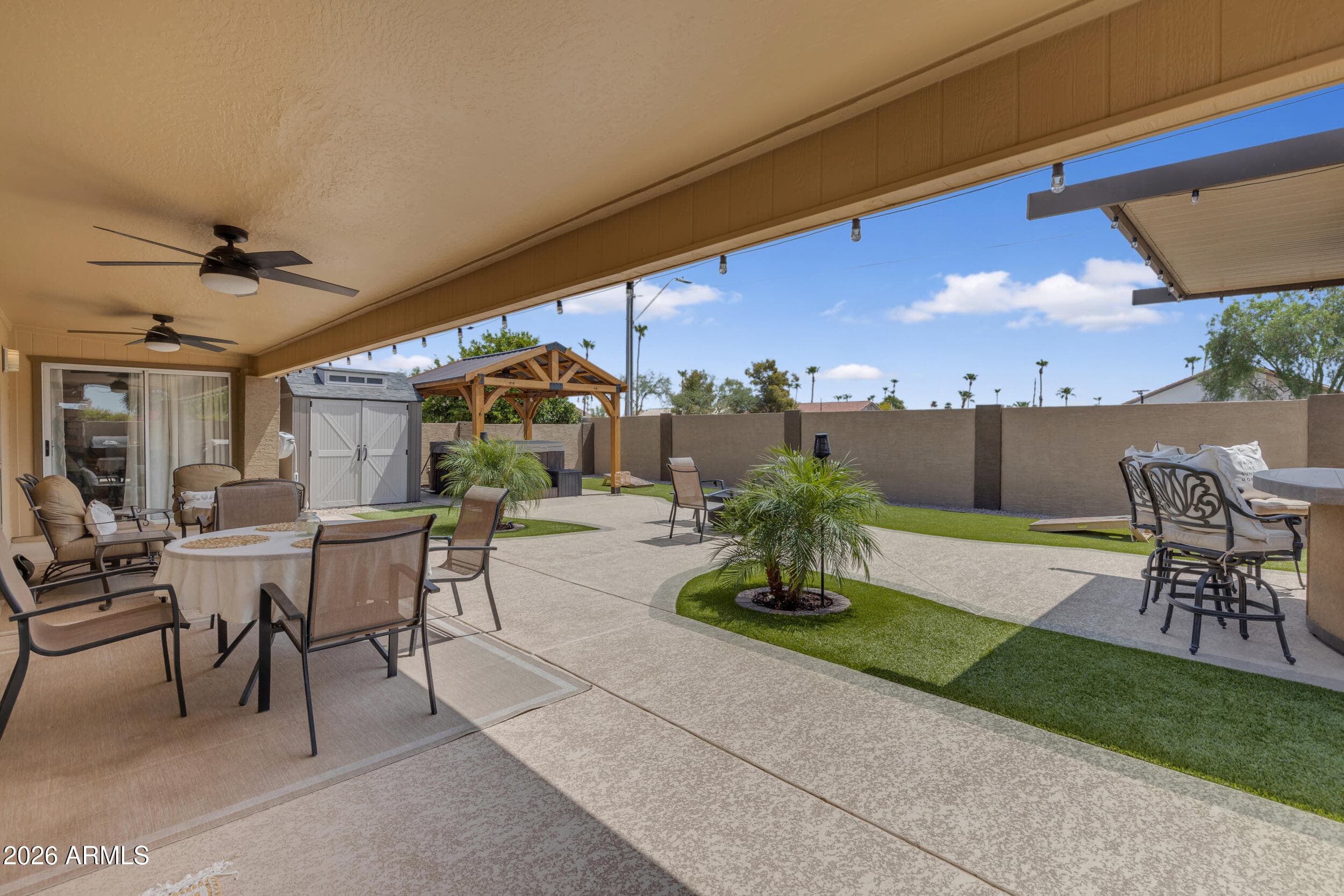 26433 S SADDLETREE Drive, Sun Lakes, AZ 85248 — photo 38 of 72