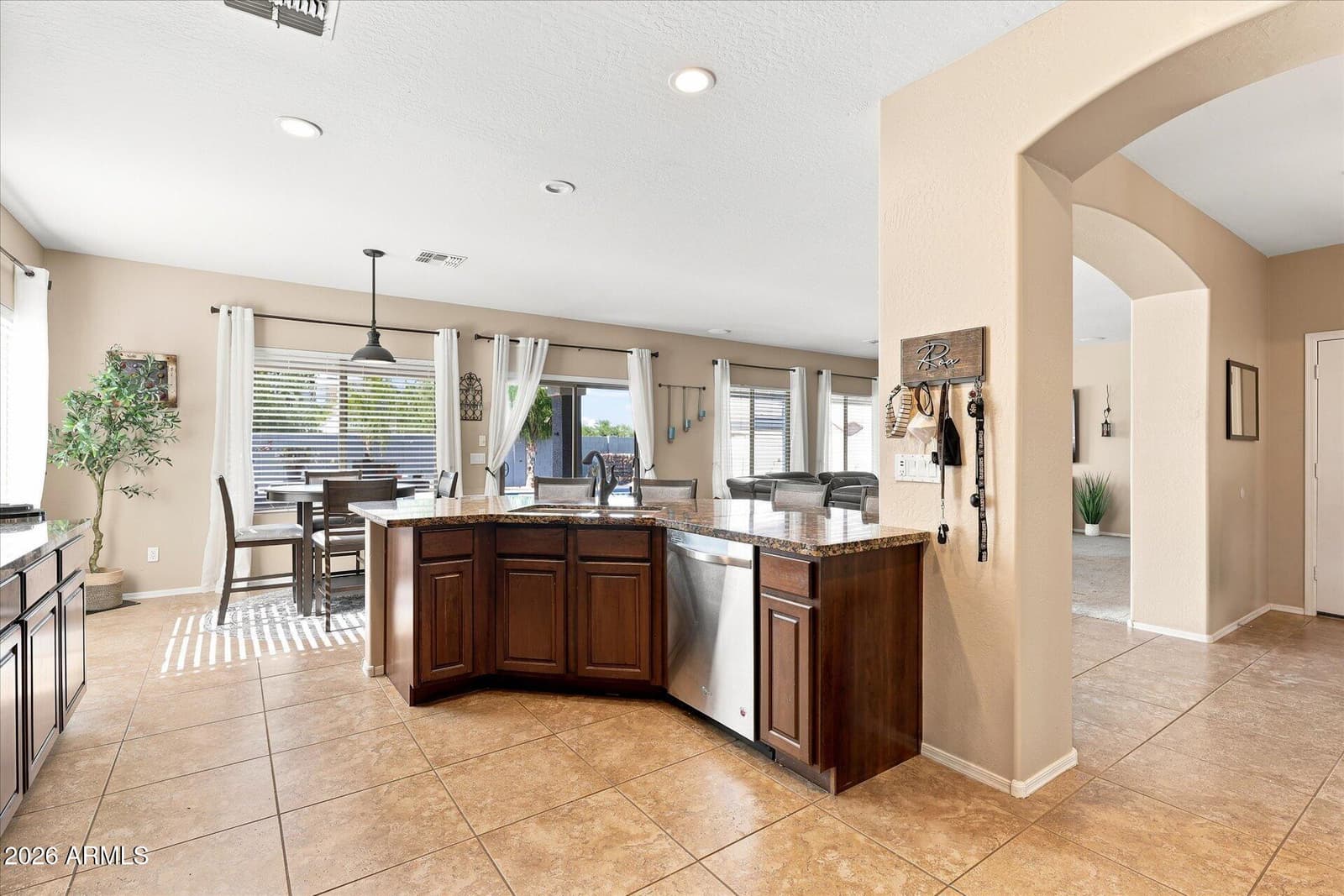 4230 E AUSTIN Lane, San Tan Valley, AZ 85140 — photo 24 of 61