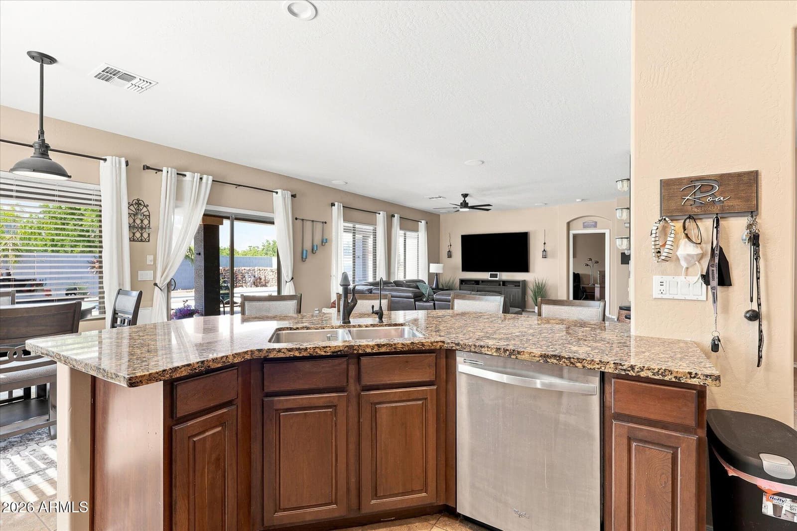 4230 E AUSTIN Lane, San Tan Valley, AZ 85140 — photo 27 of 61