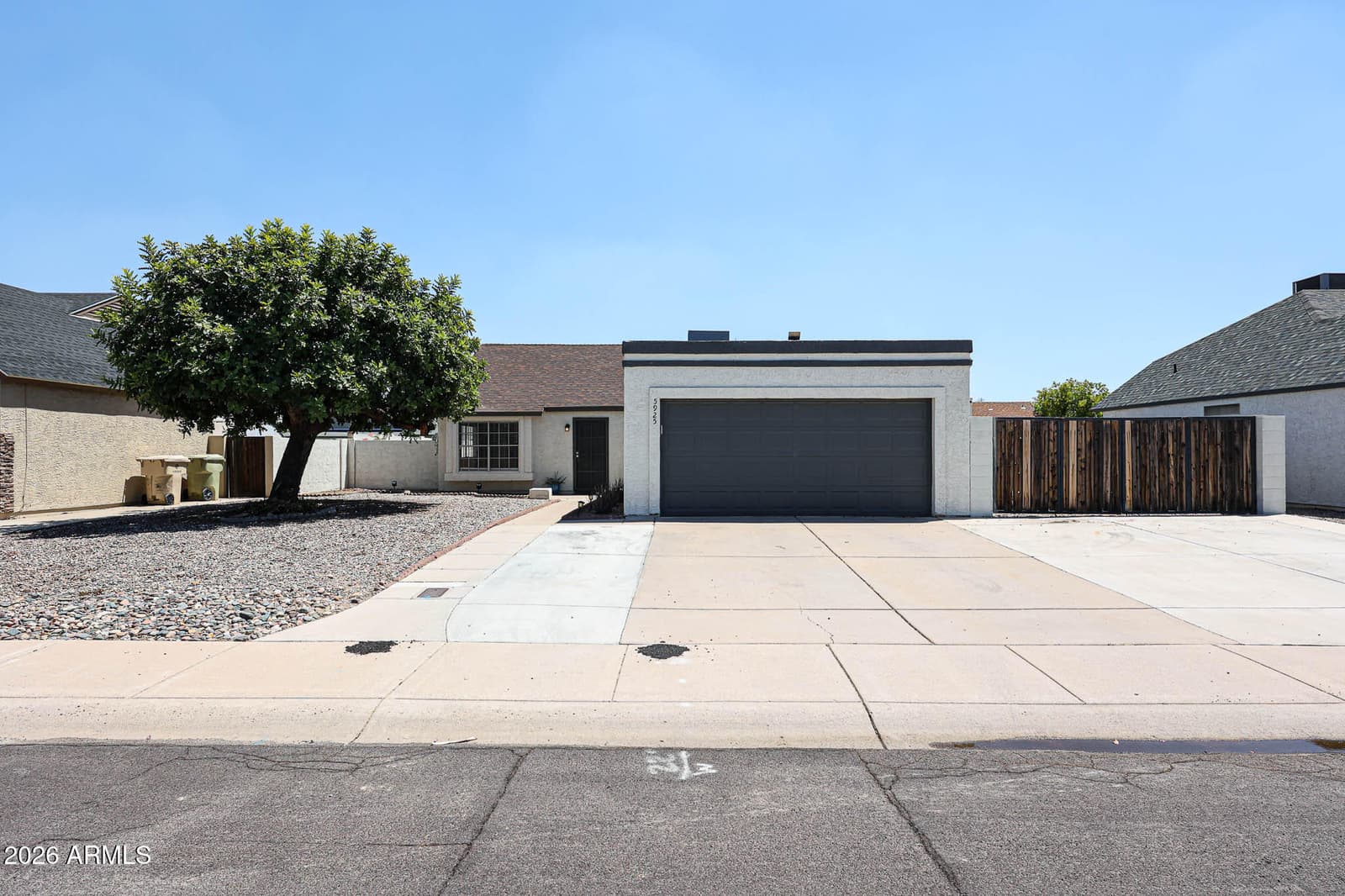 5925 W CROCUS Drive, Glendale, AZ 85306 — photo 3 of 28
