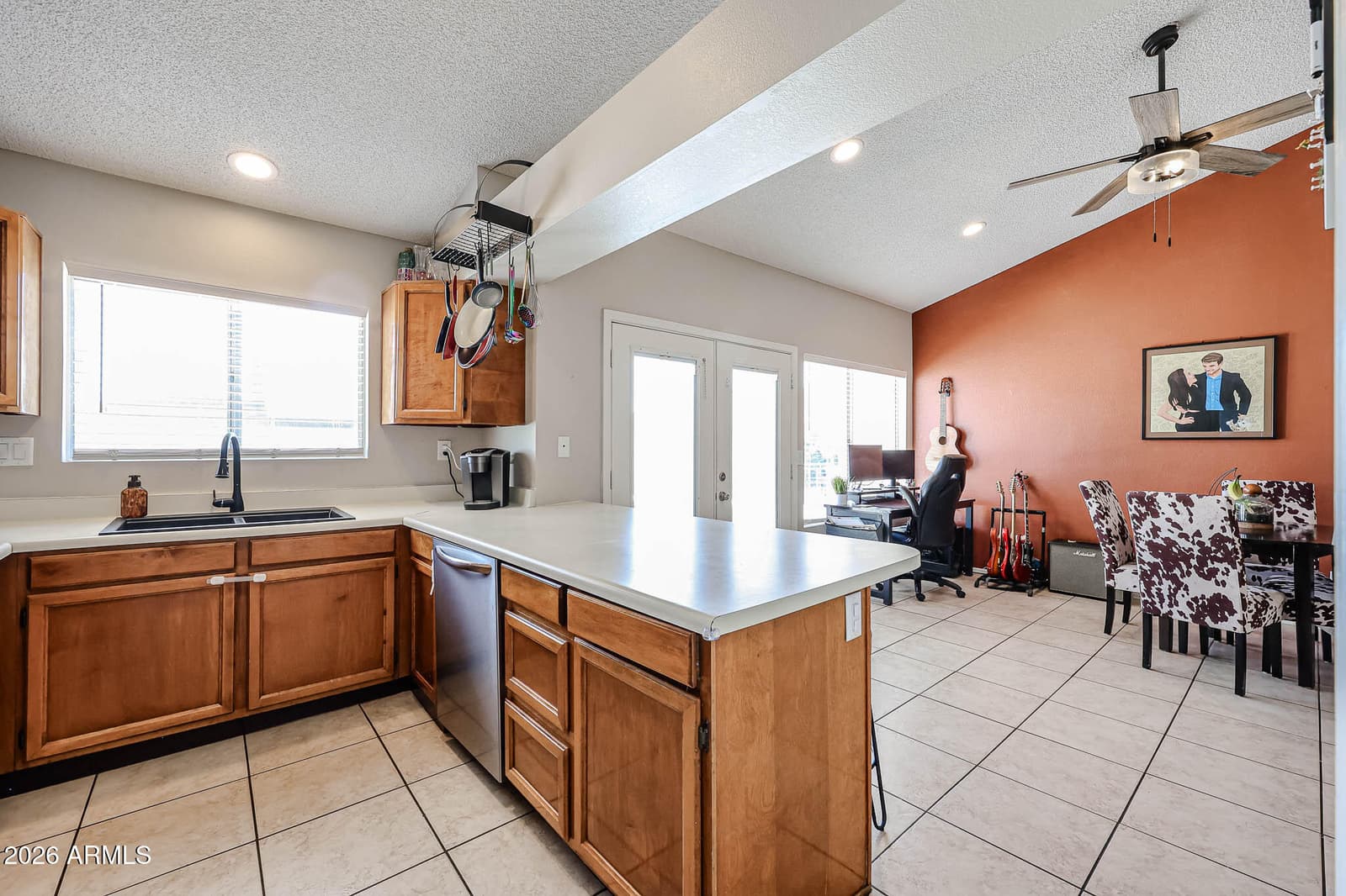 5925 W CROCUS Drive, Glendale, AZ 85306 — photo 13 of 28