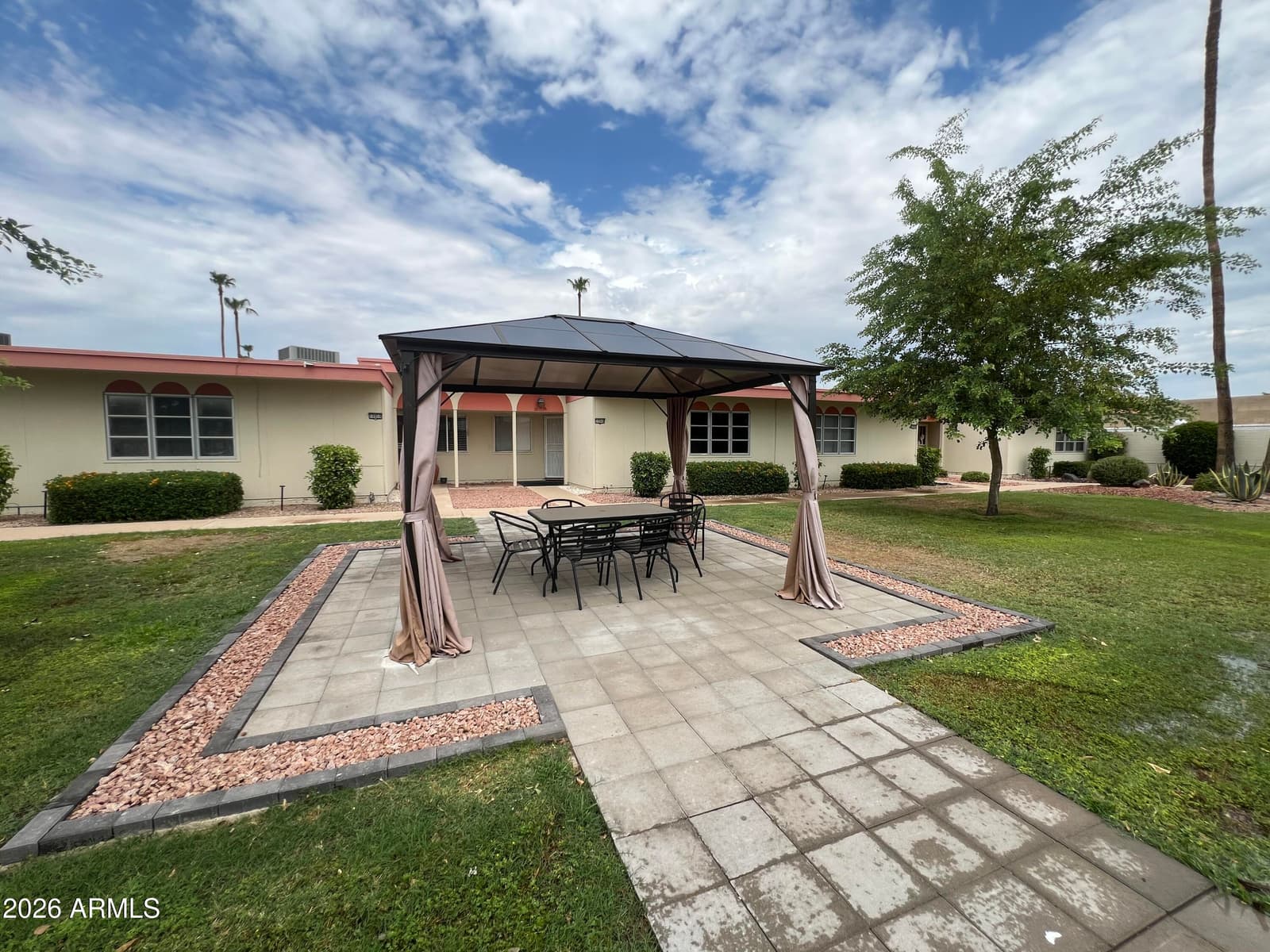 10936 W COGGINS Drive, Sun City, AZ 85351 — photo 5 of 42