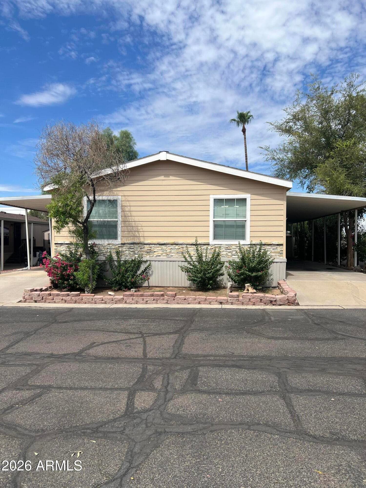 6227 N LITCHFIELD Road 1, Litchfield Park, AZ 85340