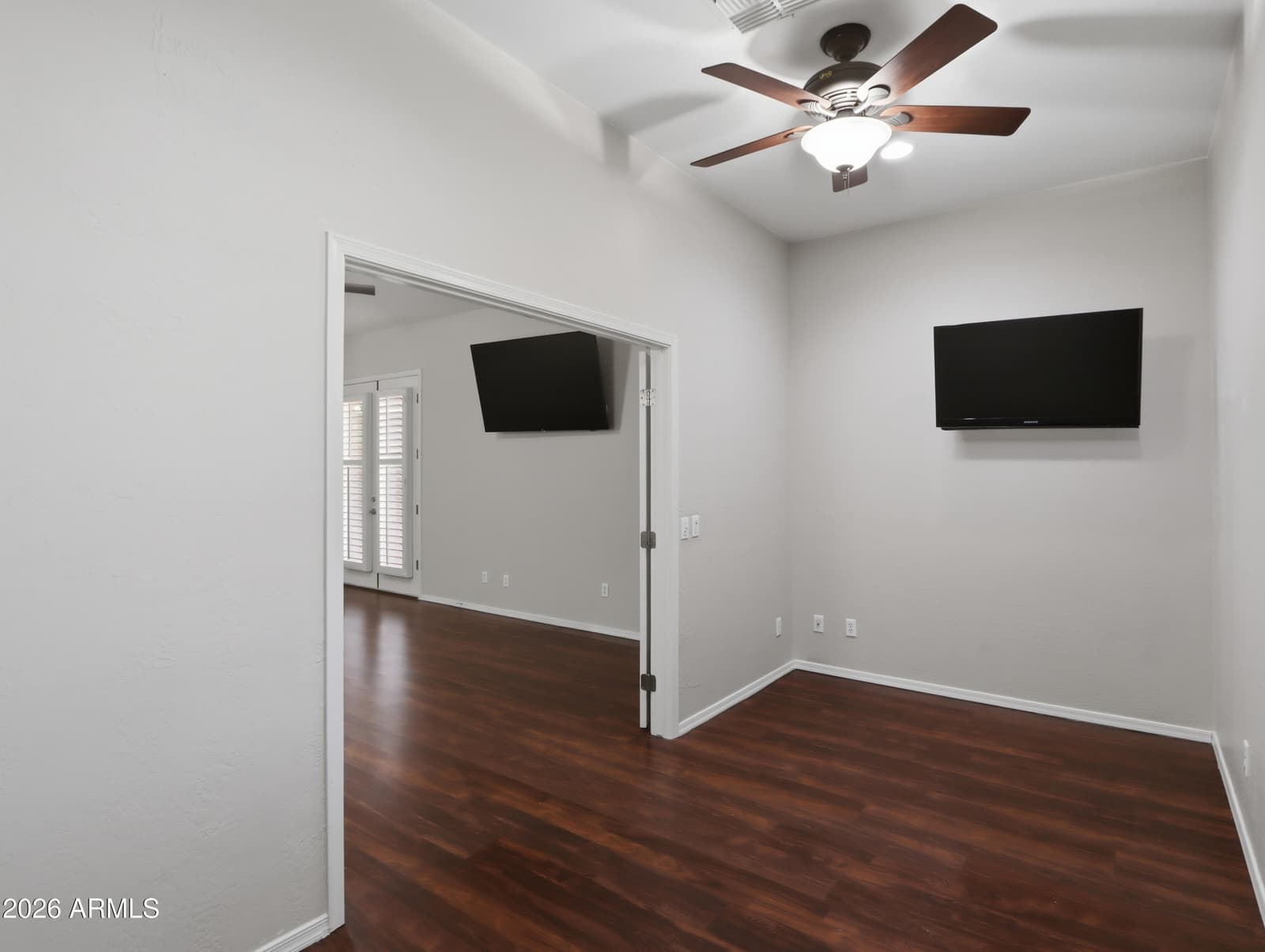 2406 W DESPERADO Way, Phoenix, AZ 85085 — photo 14 of 36