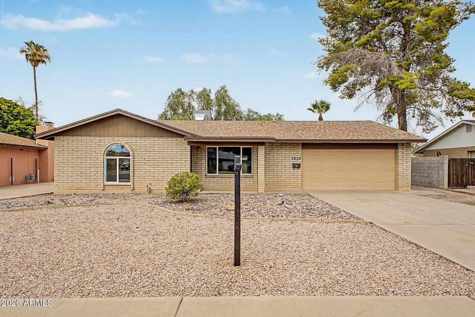 2820 S GEORGE Drive, Tempe, AZ 85282 — photo 1 of 40
