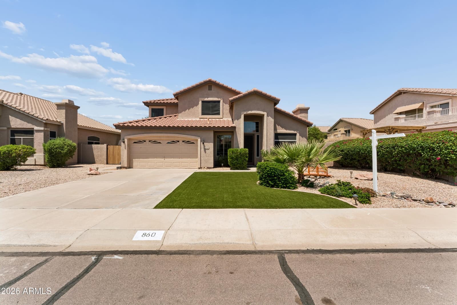 860 N WOODBURNE Drive, Chandler, AZ 85224 — photo 3 of 83