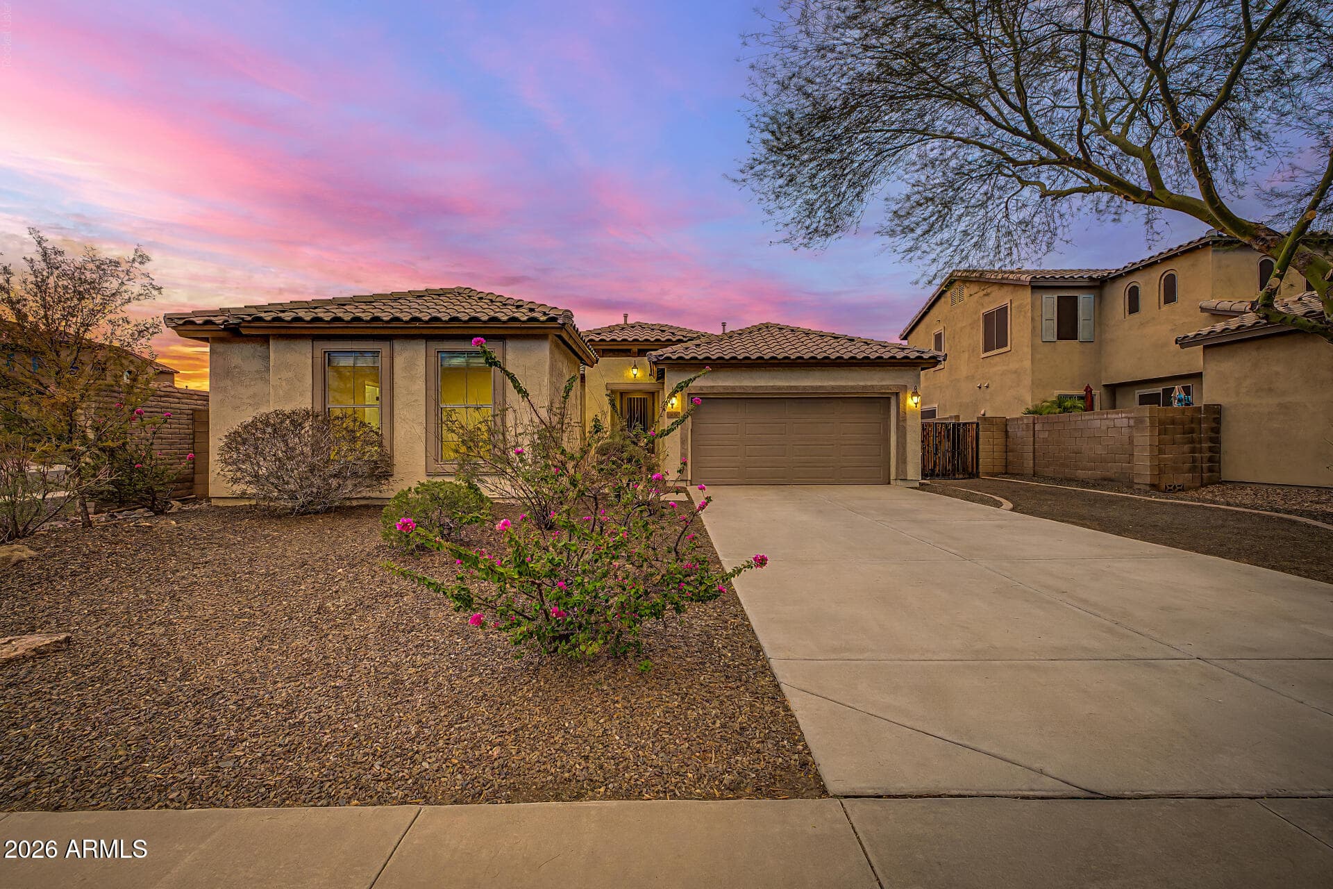 13156 W CHAPAROSA Way, Peoria, AZ 85383