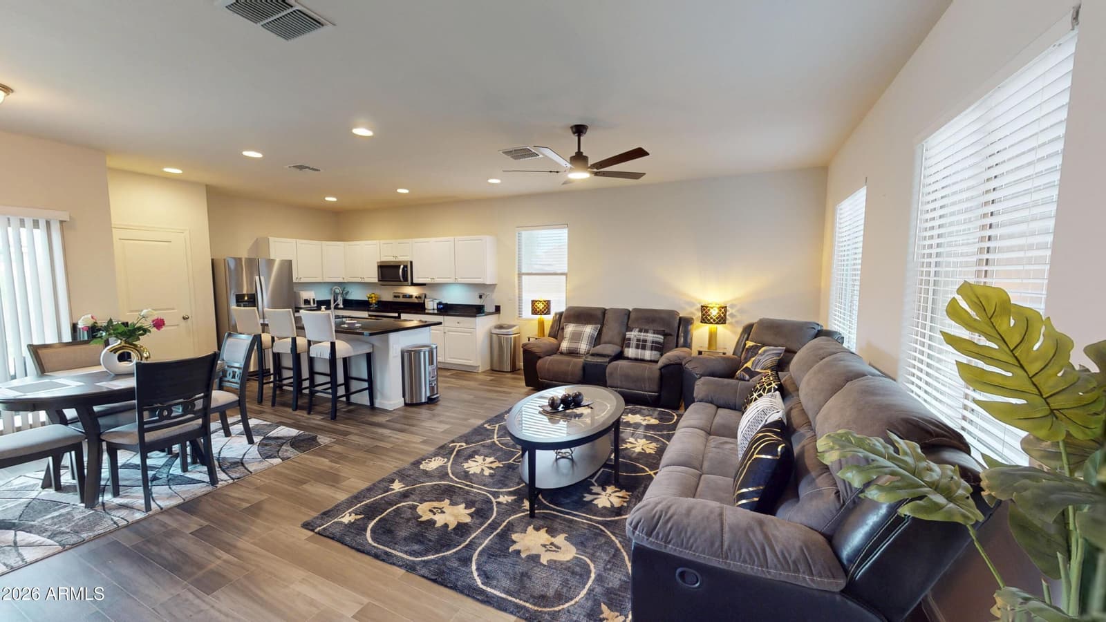 705 W CAROLINE Street, Coolidge, AZ 85128 — photo 5 of 38