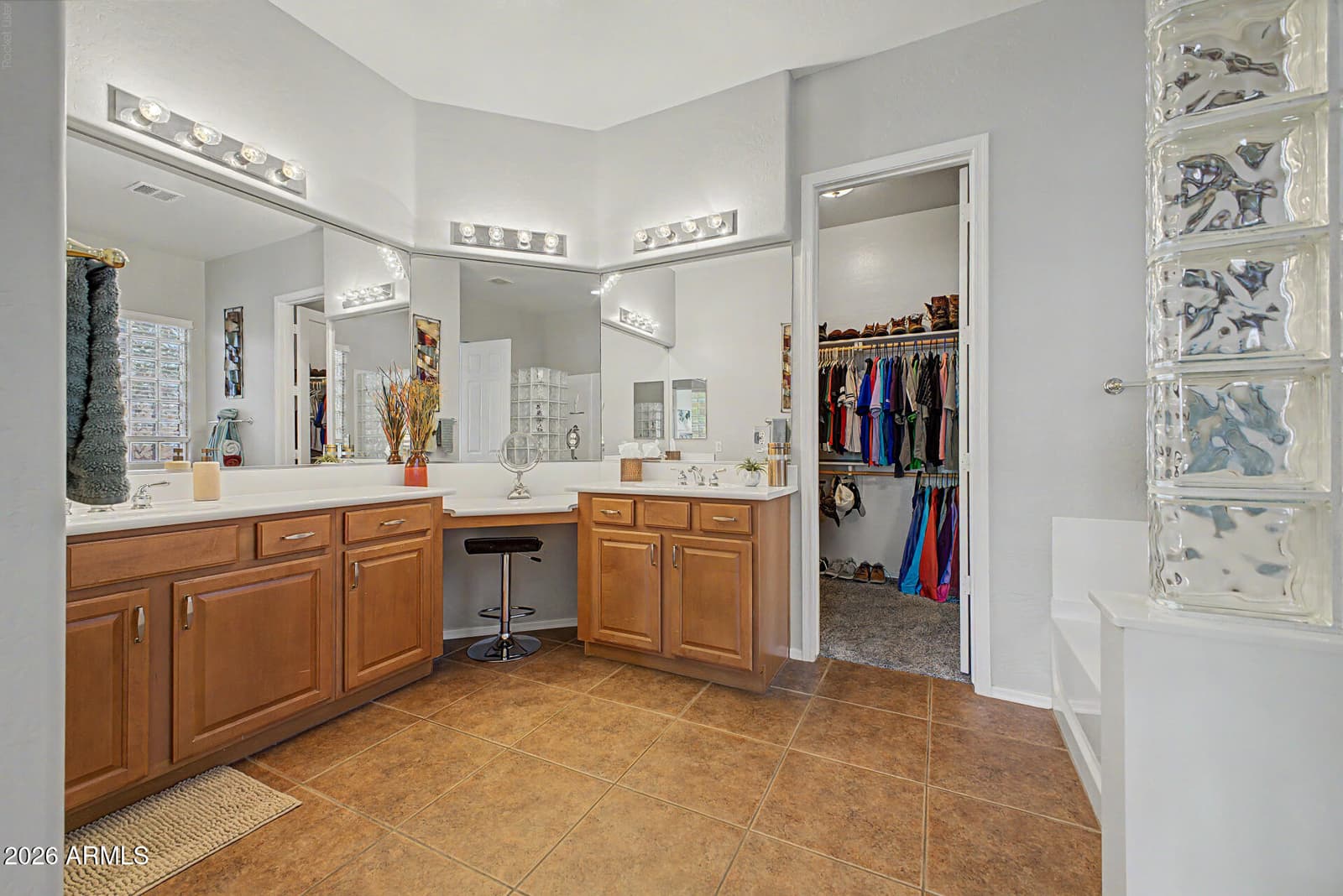 2972 E WINGED FOOT Drive, Chandler, AZ 85249 — photo 14 of 28