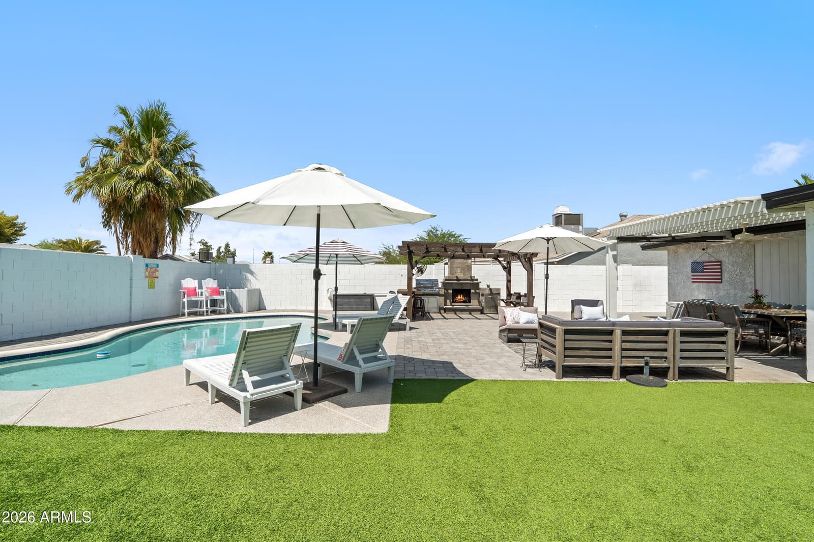 2213 W IRMA Lane, Phoenix, AZ 85027 — photo 39 of 47