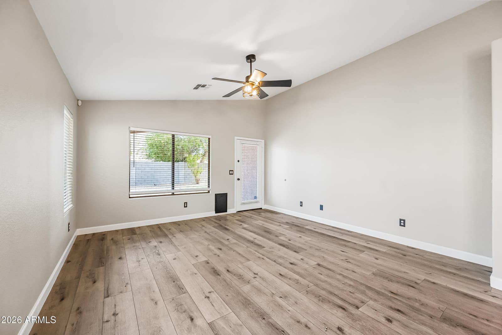 9859 W QUAIL Avenue, Peoria, AZ 85383 — photo 10 of 35