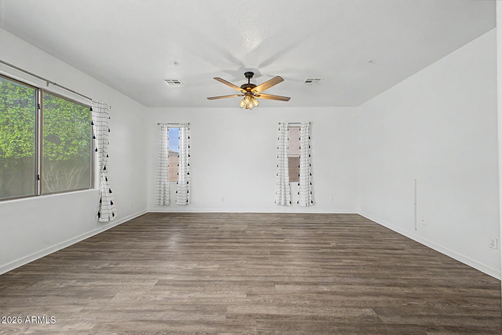 12175 W CHASE Lane, Avondale, AZ 85323 — photo 32 of 70