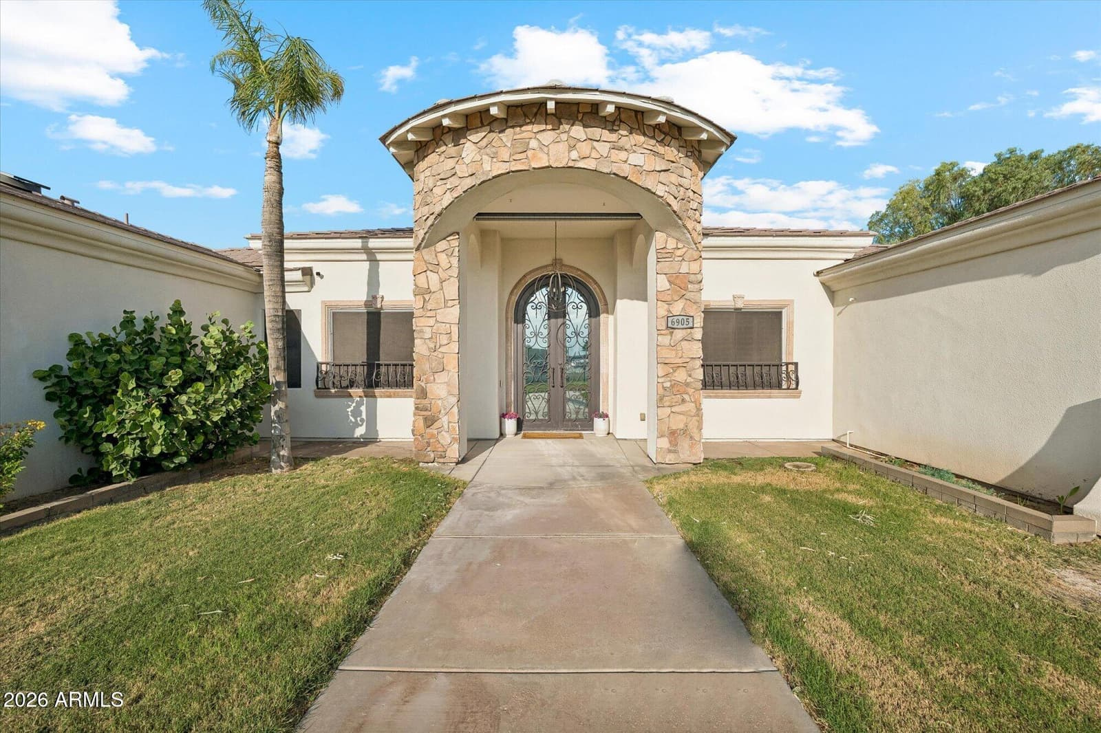 6905 S 219th Drive, Buckeye, AZ 85326 — photo 4 of 84