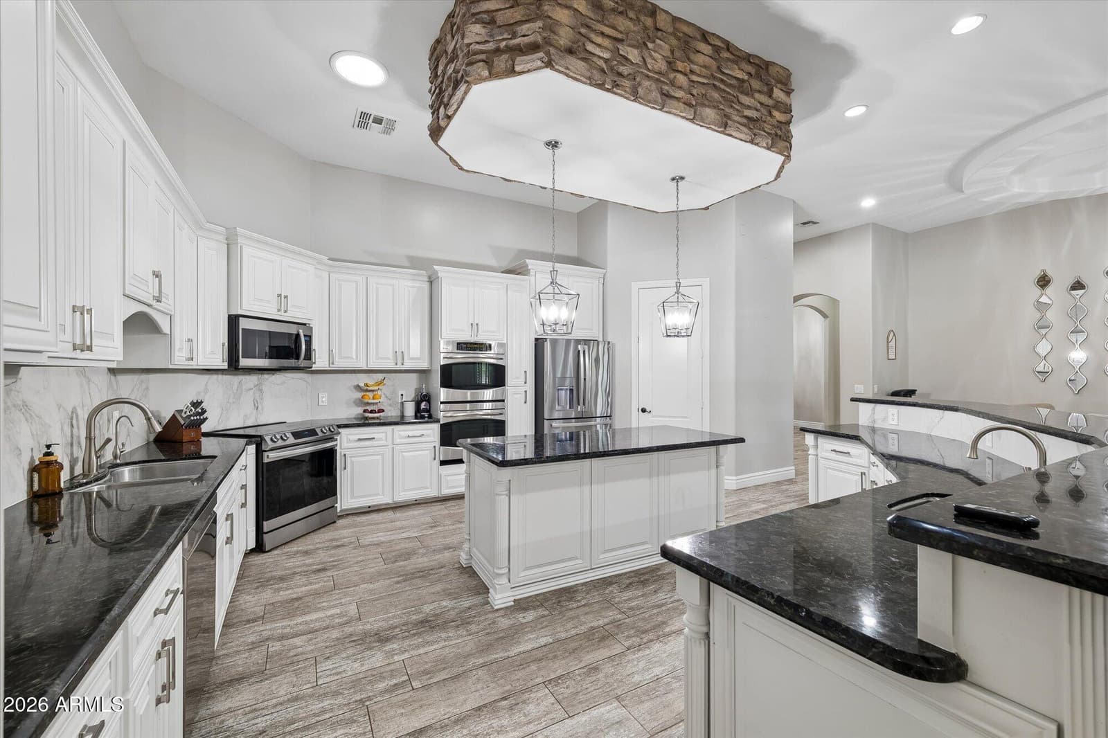6905 S 219th Drive, Buckeye, AZ 85326 — photo 20 of 84