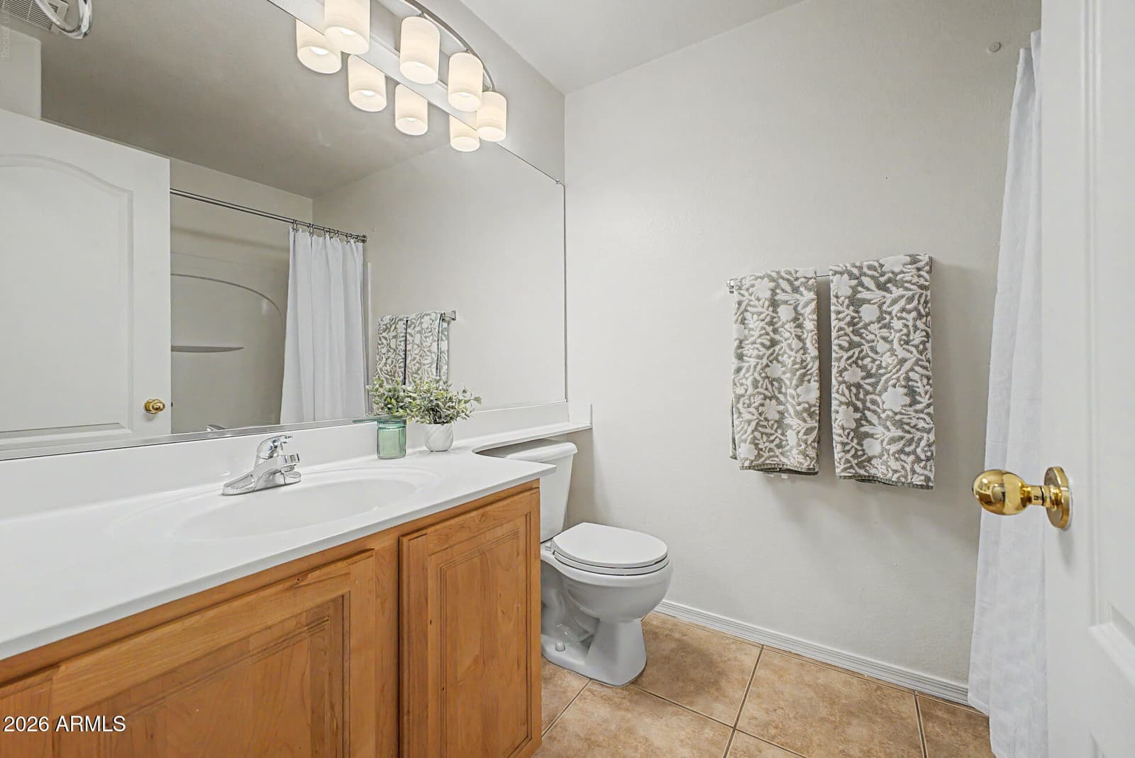 1050 E REDWOOD Drive, Chandler, AZ 85286 — photo 22 of 36