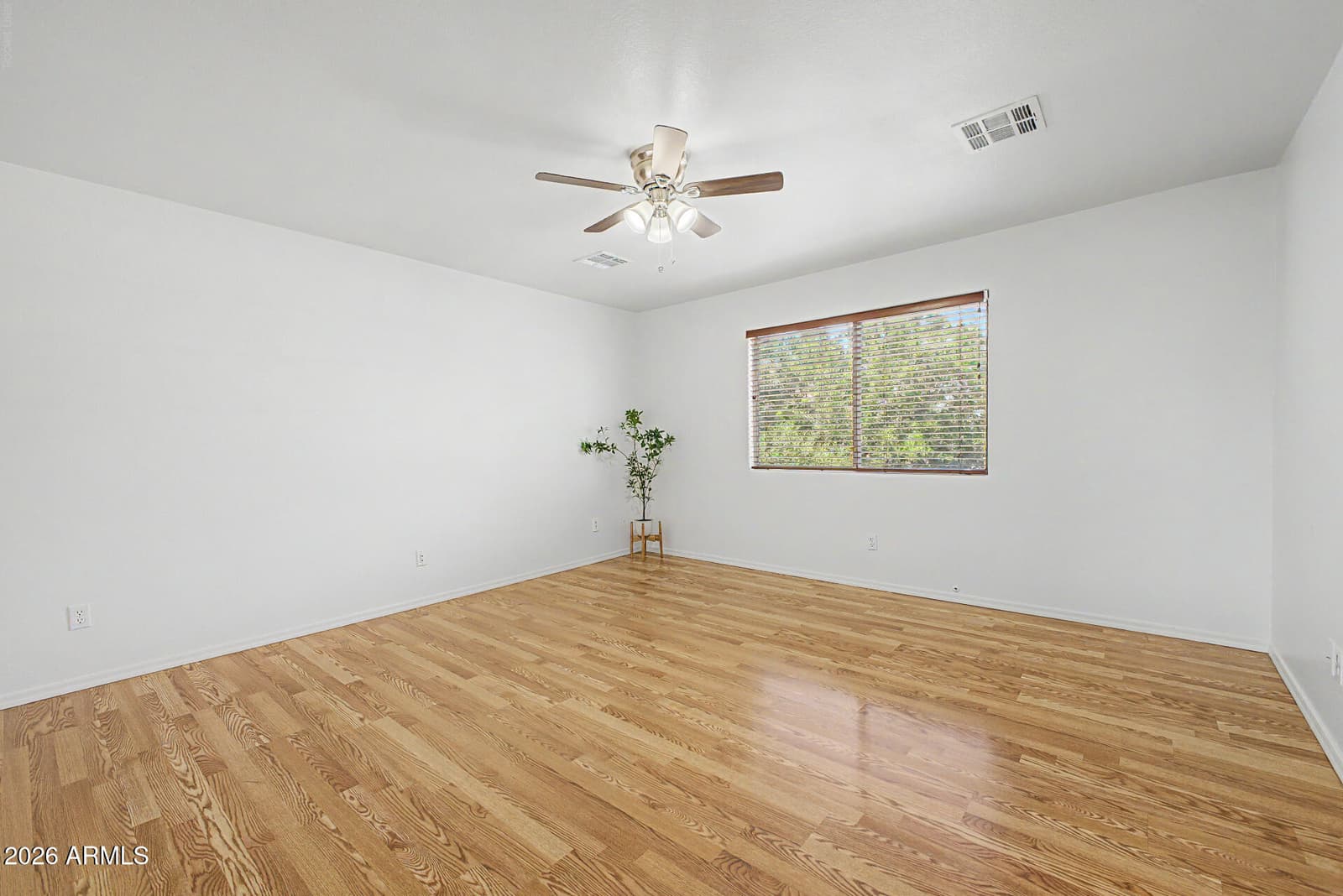 1050 E REDWOOD Drive, Chandler, AZ 85286 — photo 14 of 36