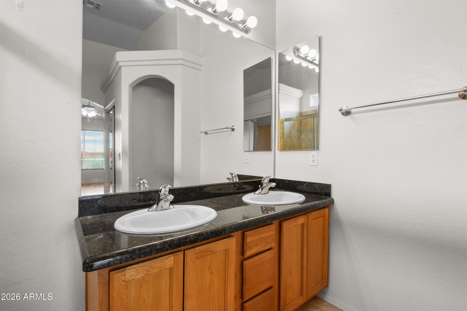 8390 W CORONADO Drive, Arizona City, AZ 85123 — photo 15 of 23