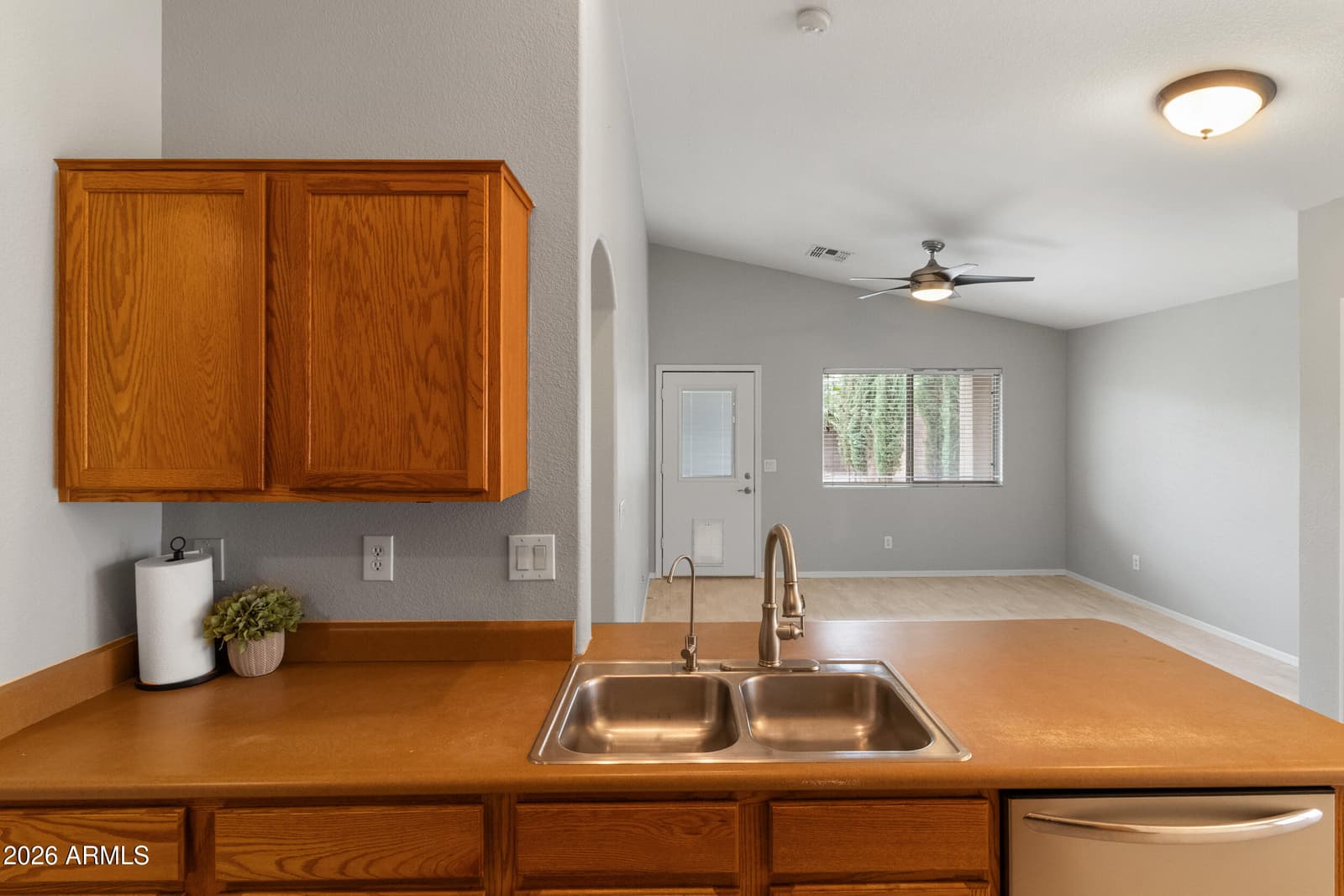 1001 E Mountain View Road, San Tan Valley, AZ 85143 — photo 16 of 42