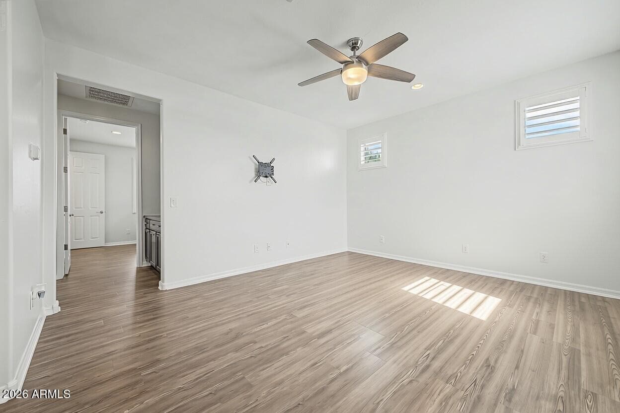 1076 E KENSINGTON Road, Gilbert, AZ 85297 — photo 34 of 69