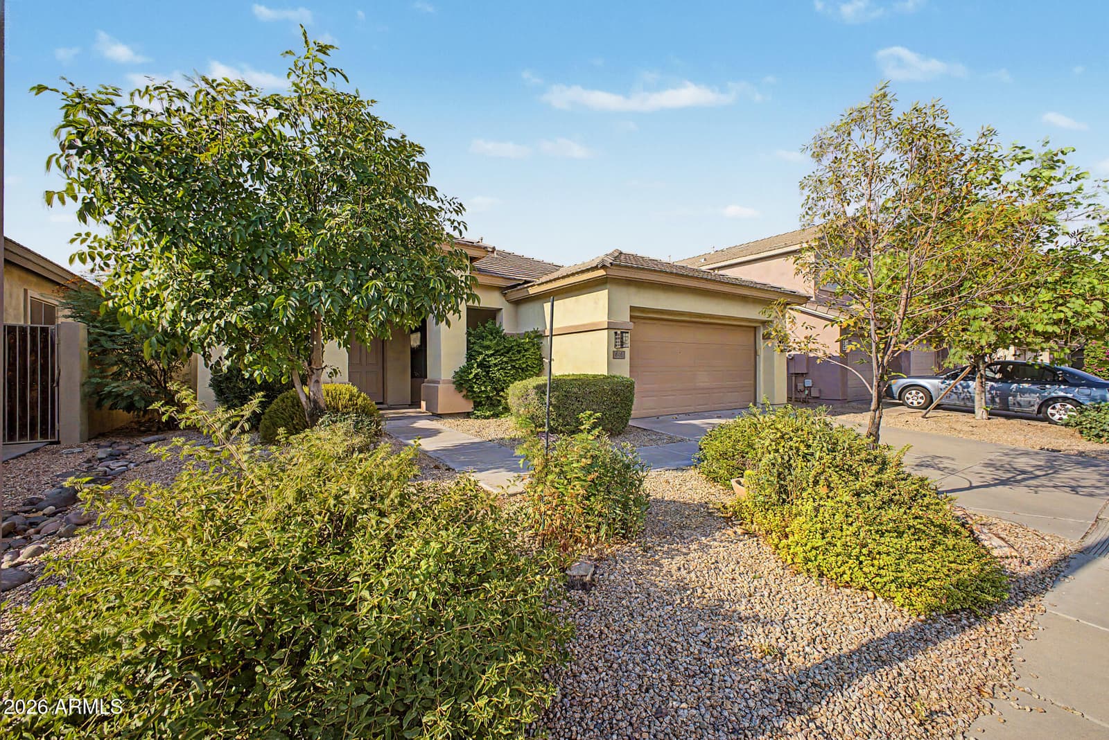 616 E KRISTA Way, Tempe, AZ 85284 — photo 7 of 68