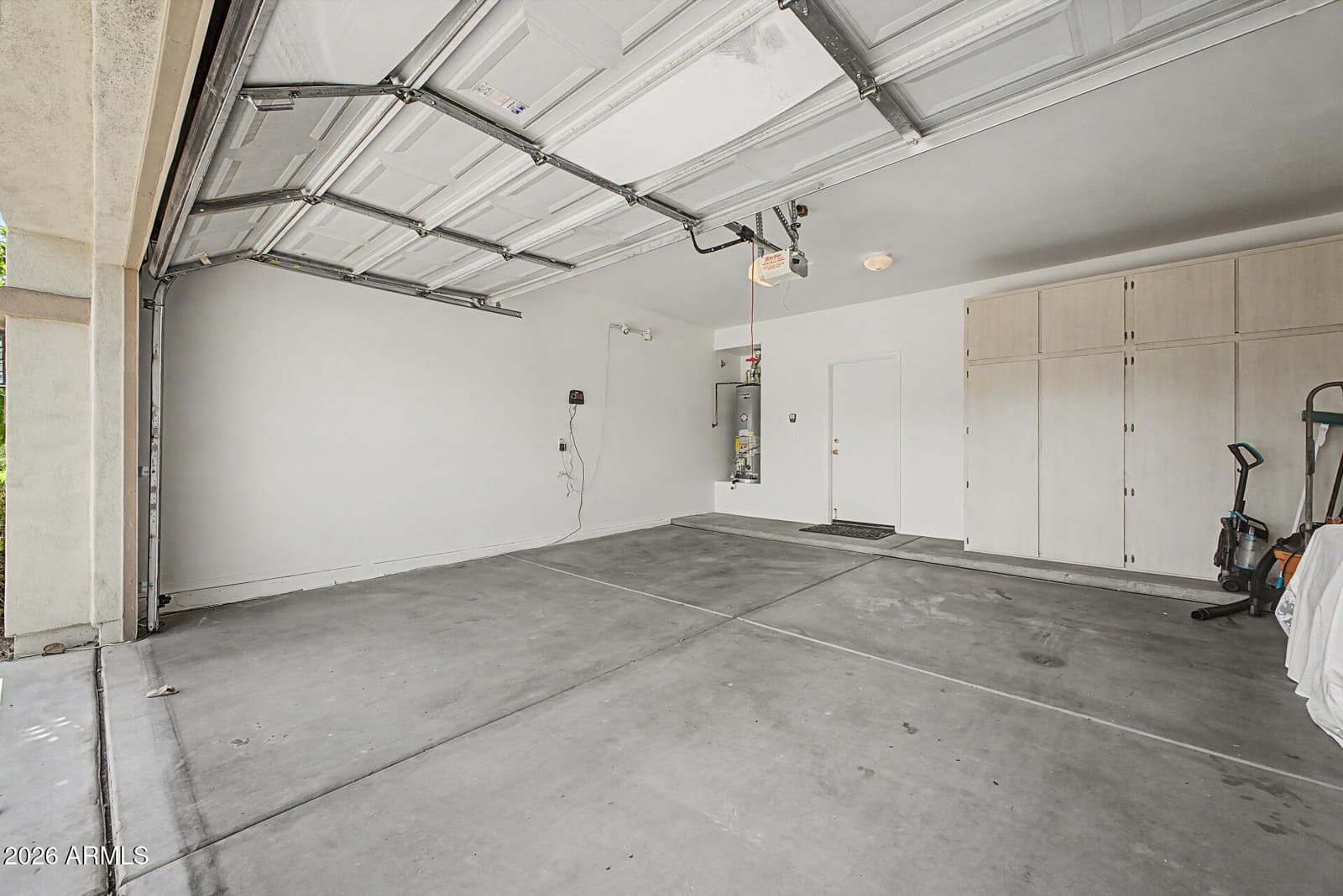 616 E KRISTA Way, Tempe, AZ 85284 — photo 55 of 68