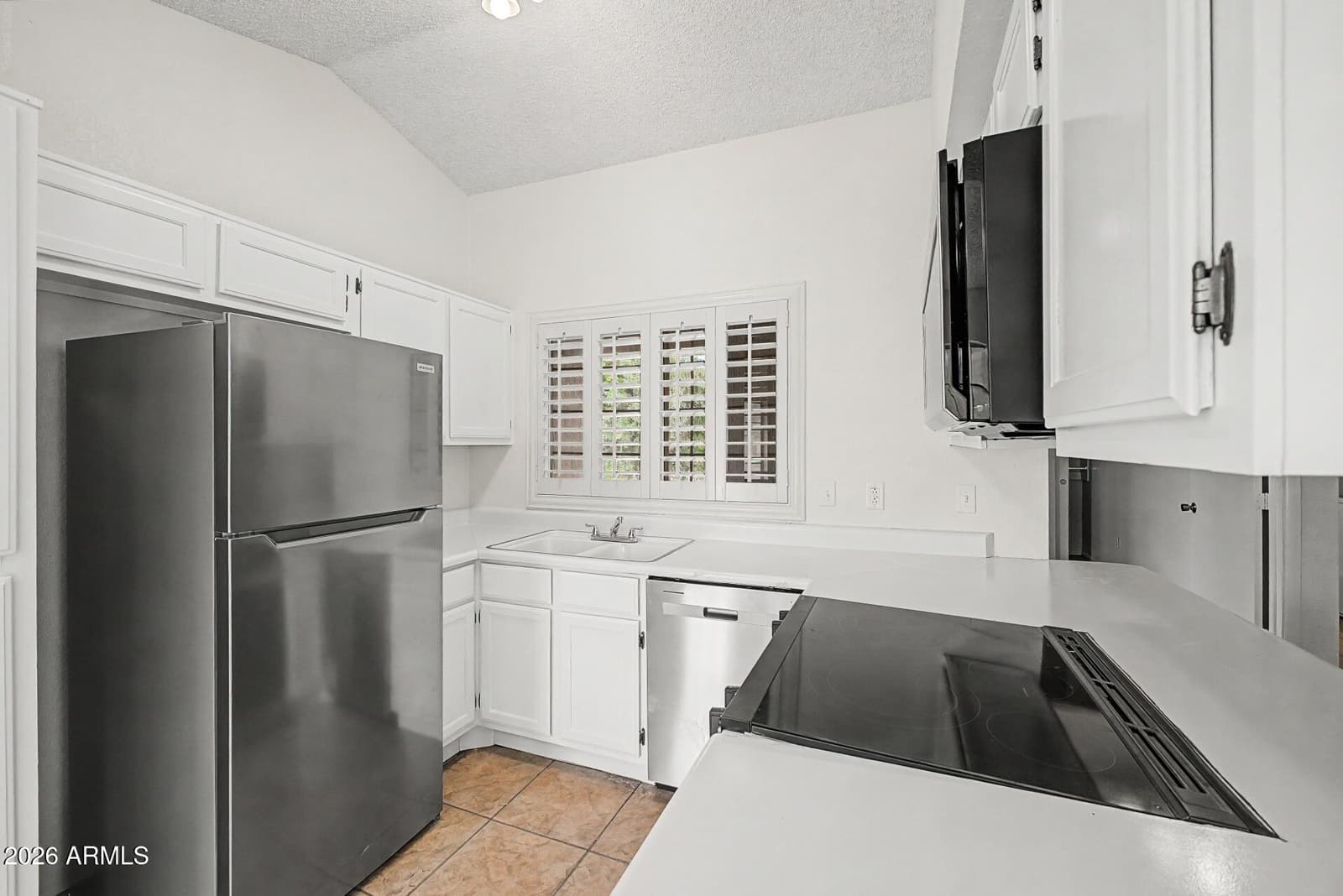 255 S KYRENE Road 201, Chandler, AZ 85226 — photo 13 of 31