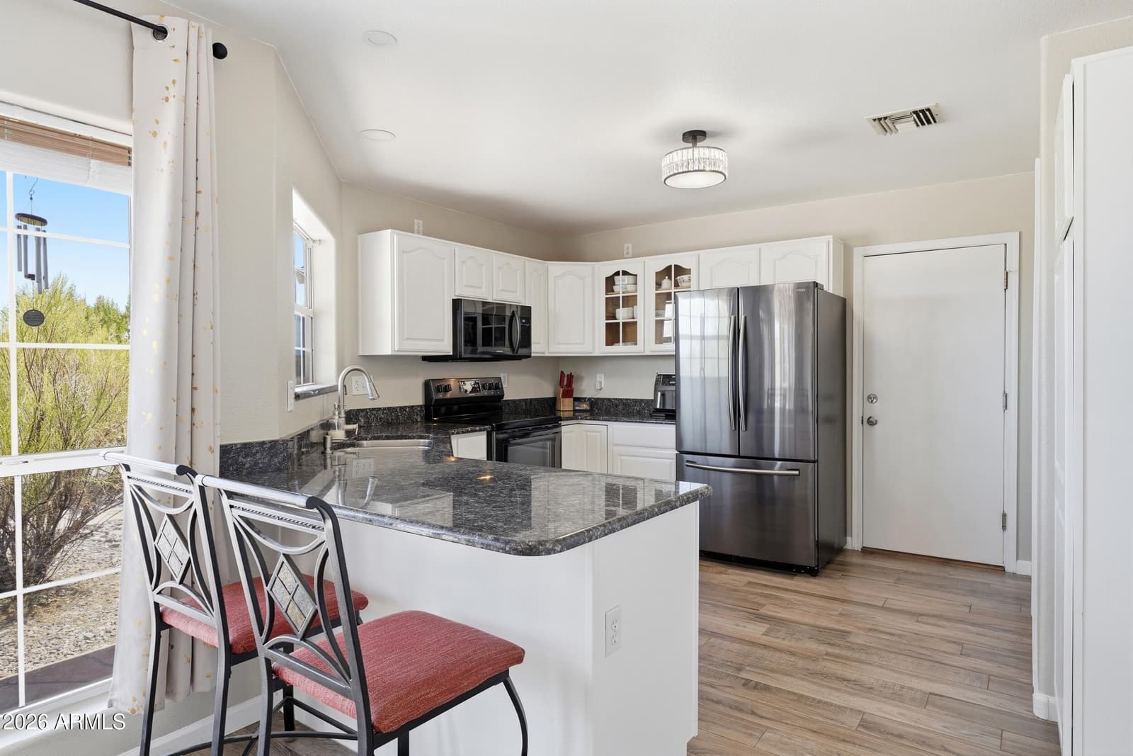 15856 W SKINNER Road, Surprise, AZ 85387 — photo 4 of 35