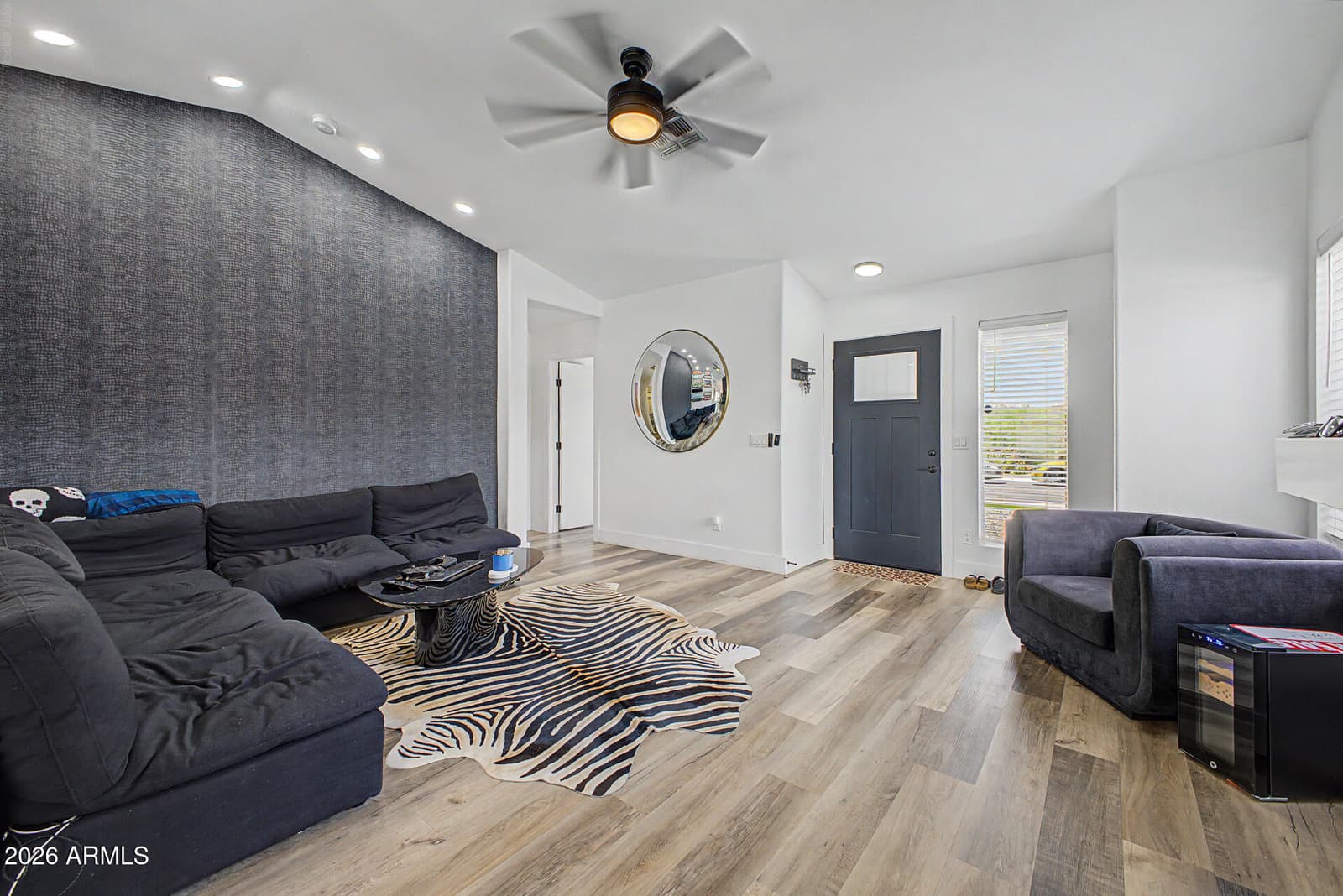 3601 W CAT BALUE Drive, Glendale, AZ 85308 — photo 3 of 24