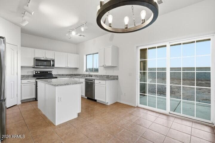 19800 N Toledo Avenue, Maricopa, AZ 85138 — photo 10 of 62
