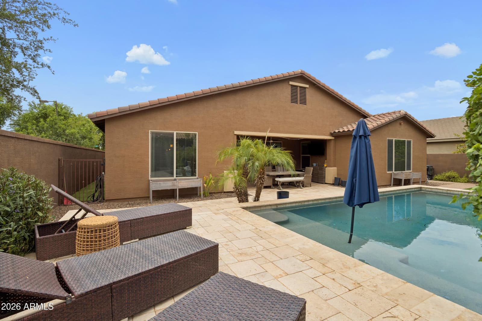1084 W FEVER TREE Avenue, Queen Creek, AZ 85140