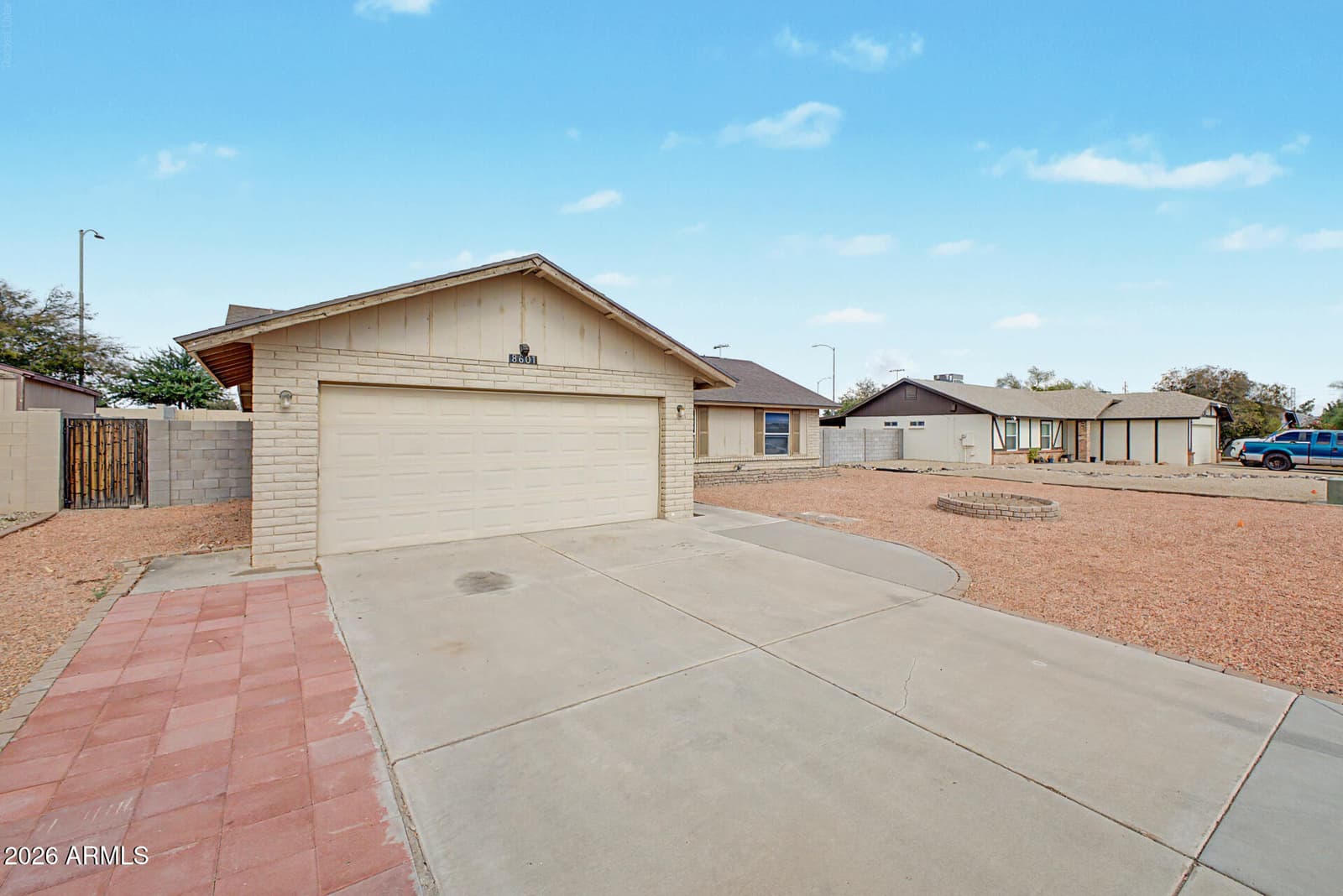 8601 N 83RD Drive, Peoria, AZ 85345 — photo 26 of 28