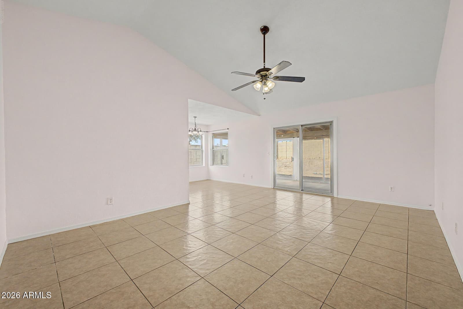 8601 N 83RD Drive, Peoria, AZ 85345 — photo 3 of 28