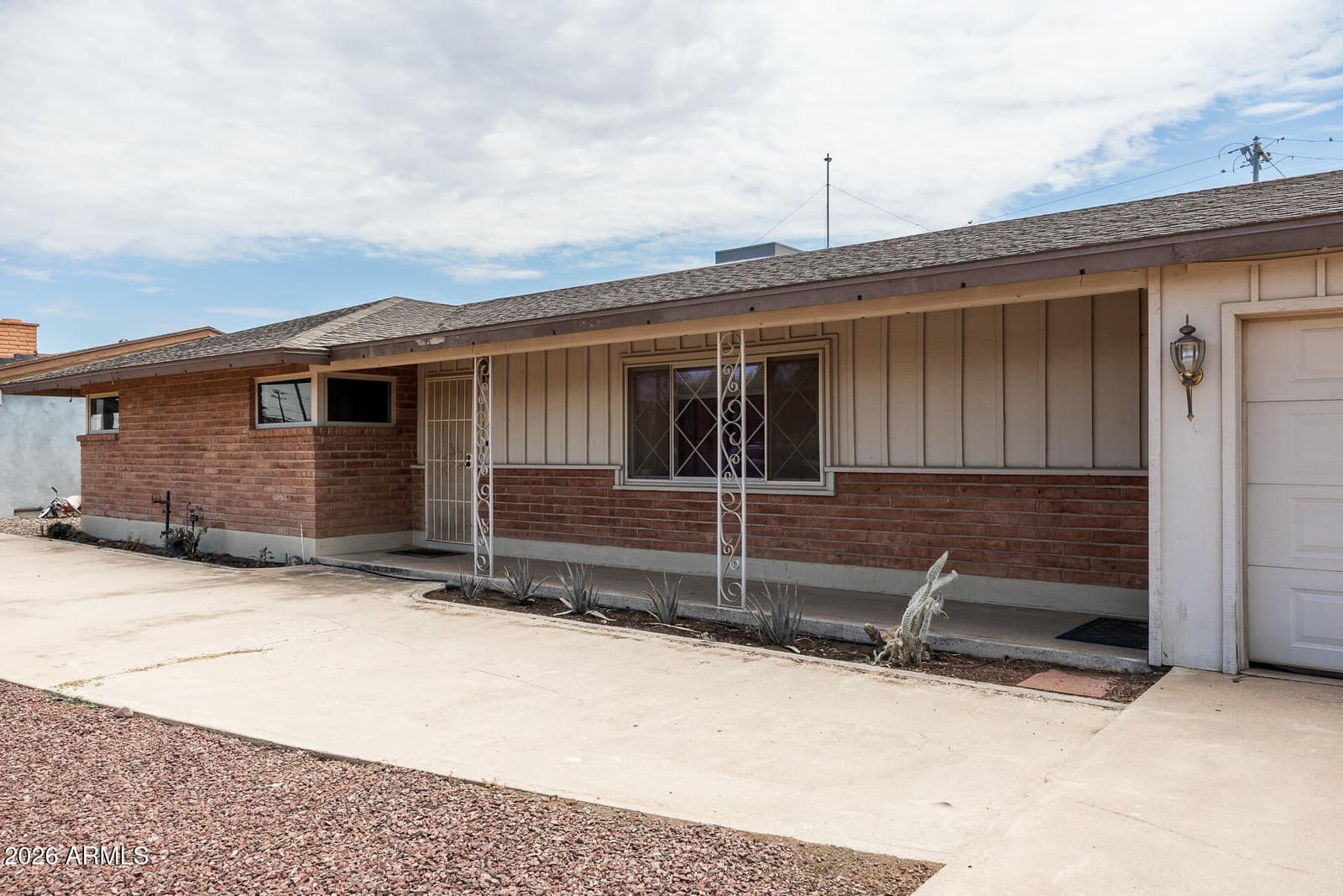 303 E Markley Drive, Casa Grande, AZ 85122 — photo 5 of 66