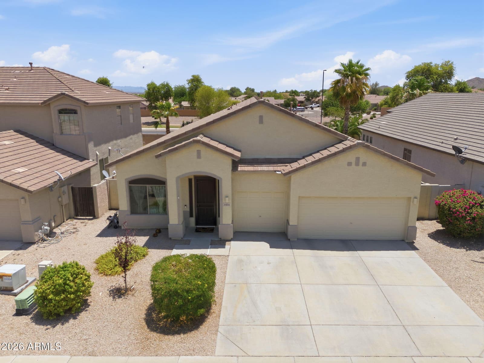 34011 N DANJA Drive, San Tan Valley, AZ 85144 — photo 4 of 50
