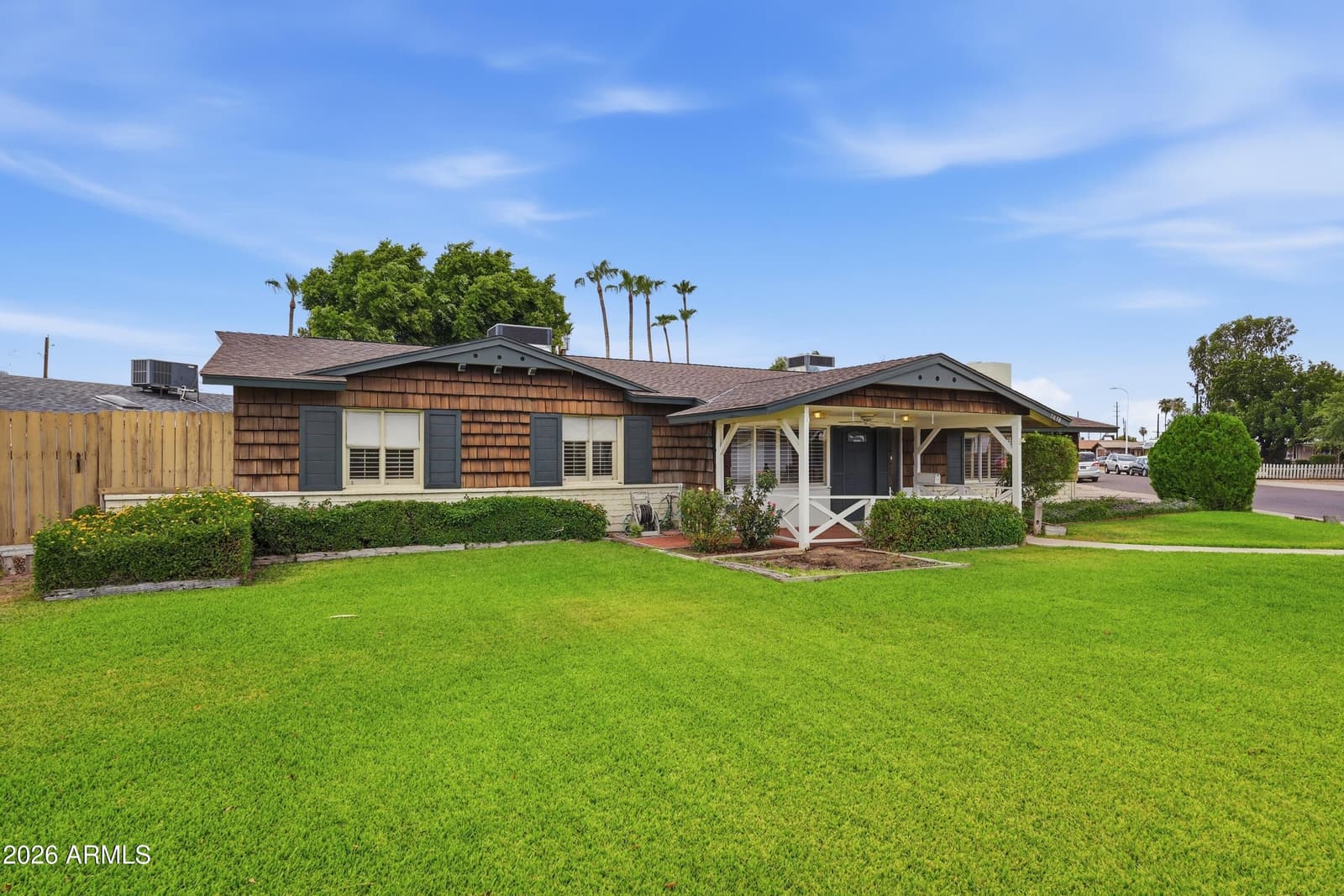 7838 N 37TH Avenue, Phoenix, AZ 85051 — photo 1 of 54