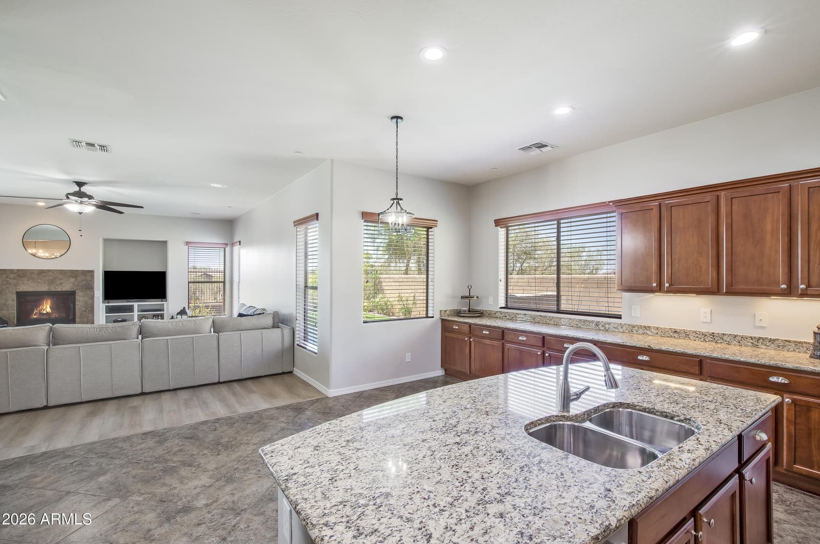 2259 W River Rock Trail, Phoenix, AZ 85086 — photo 8 of 56