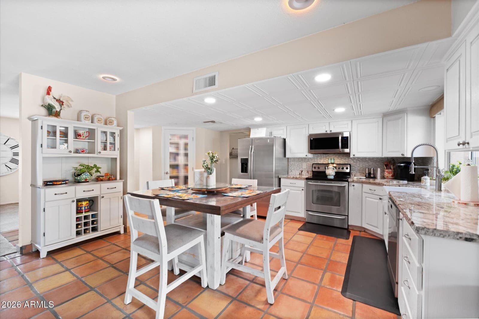 5834 E WALTANN Lane, Scottsdale, AZ 85254 — photo 11 of 48