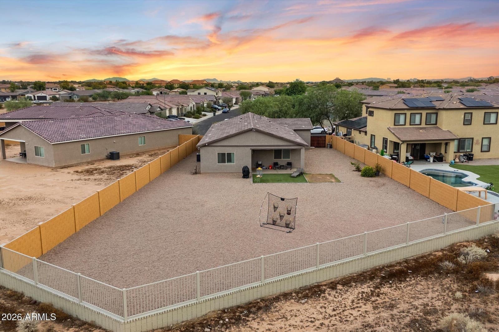 898 E DIAMOND Drive, Casa Grande, AZ 85122 — photo 4 of 35