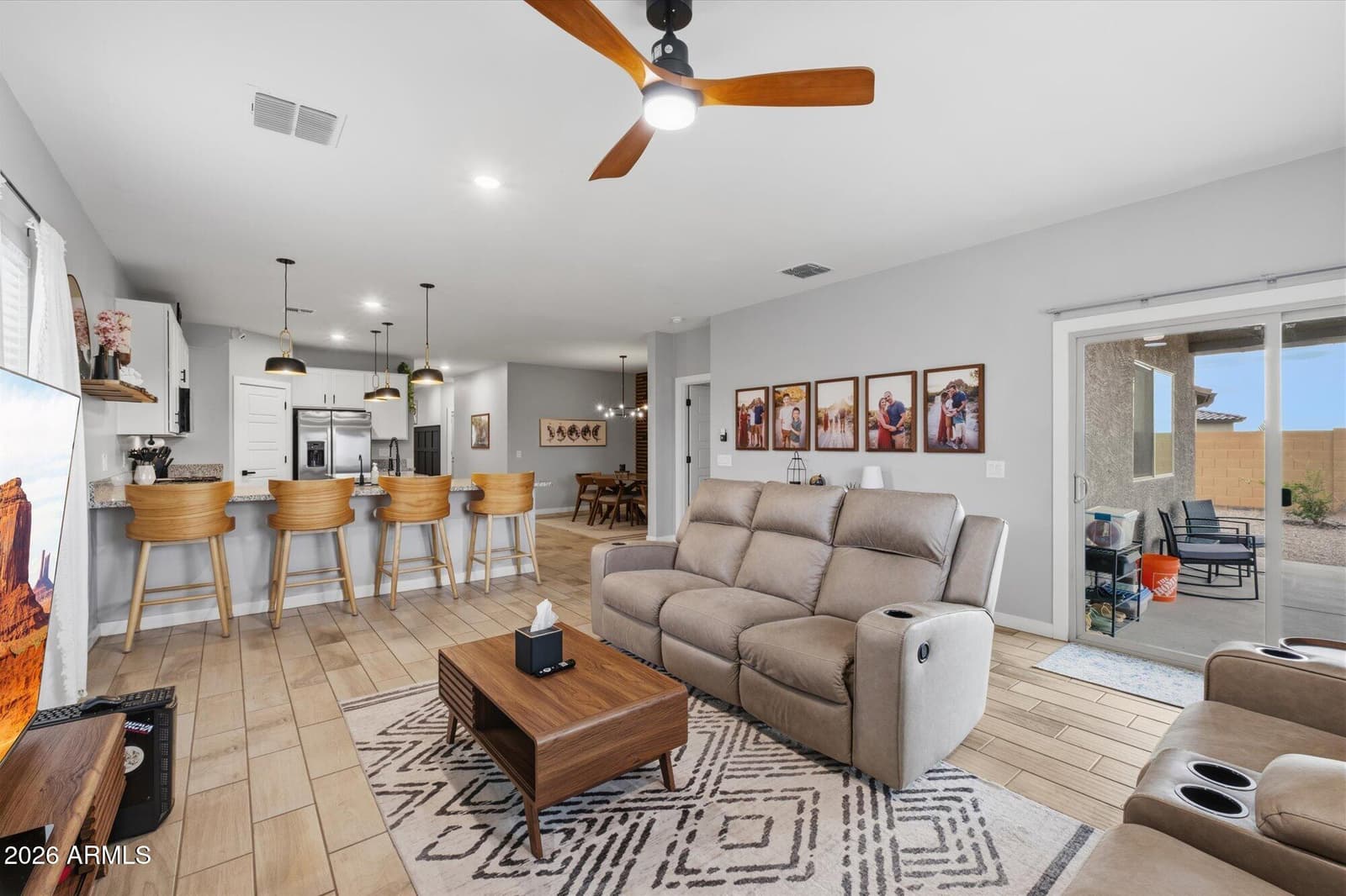 898 E DIAMOND Drive, Casa Grande, AZ 85122 — photo 10 of 35