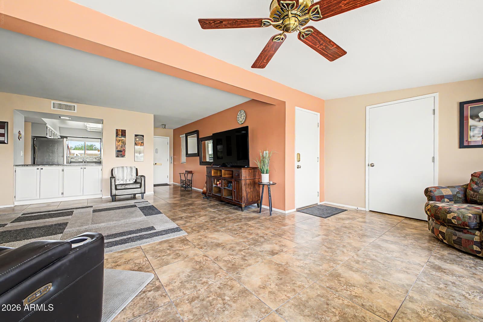 10262 W SNEAD Circle N, Sun City, AZ 85351 — photo 17 of 62