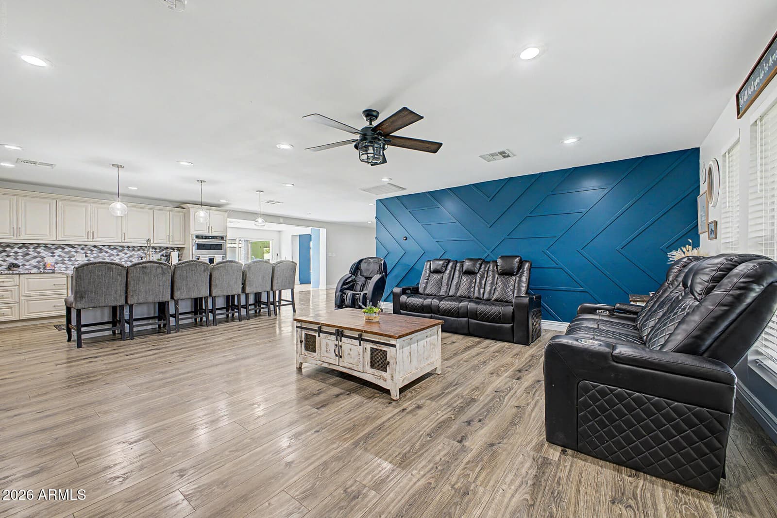 10302 W Earll Drive, Avondale, AZ 85392 — photo 5 of 38