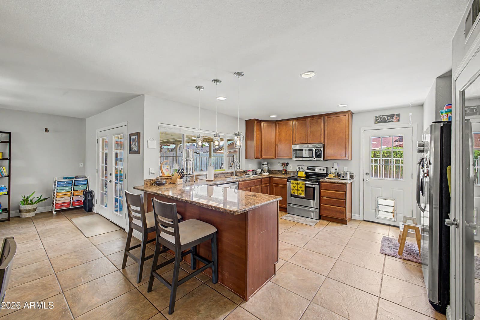 4737 W BERYL Avenue, Glendale, AZ 85302 — photo 11 of 28