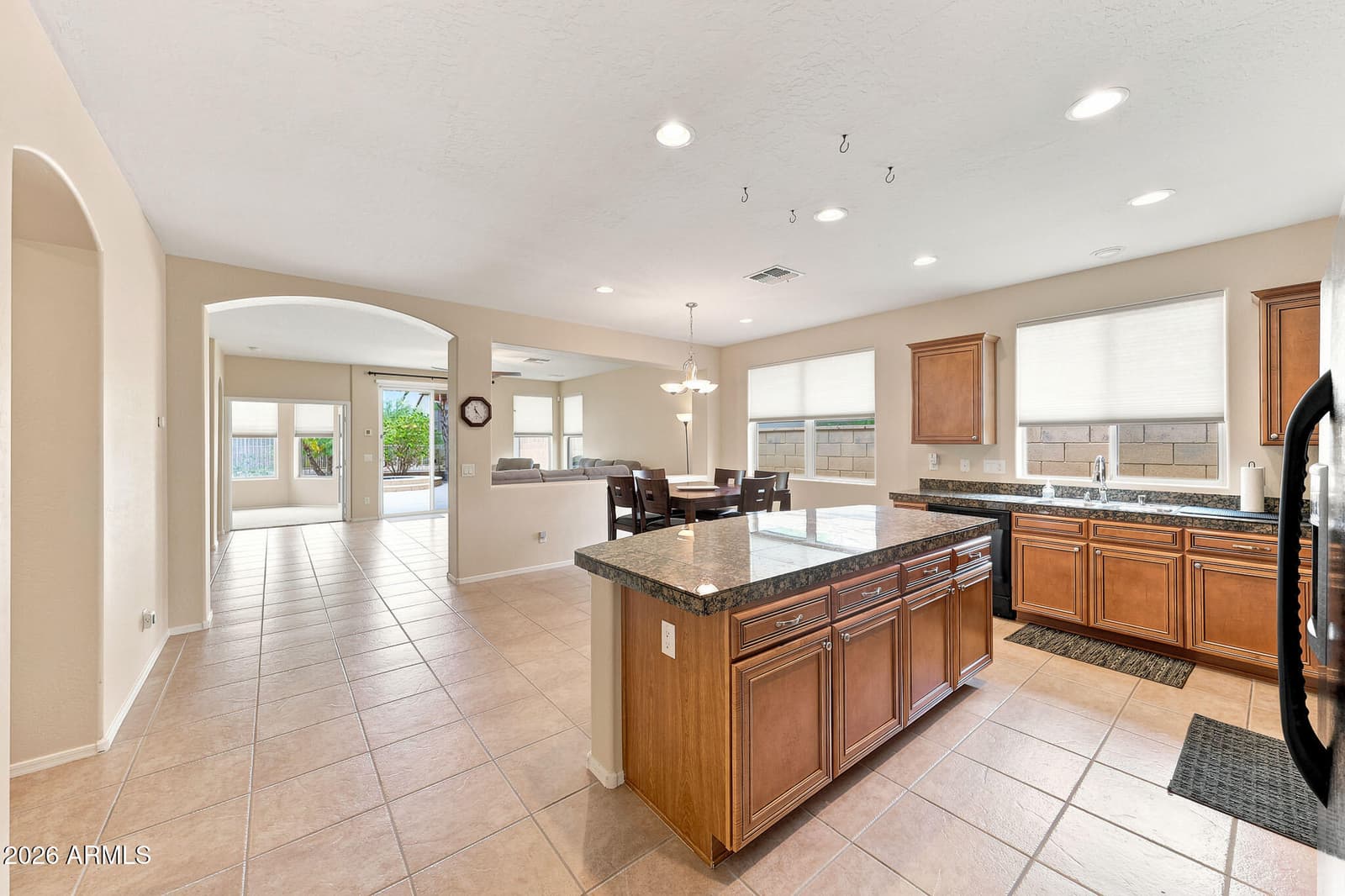 3037 W GRAN PARADISO Drive, Phoenix, AZ 85086 — photo 14 of 58