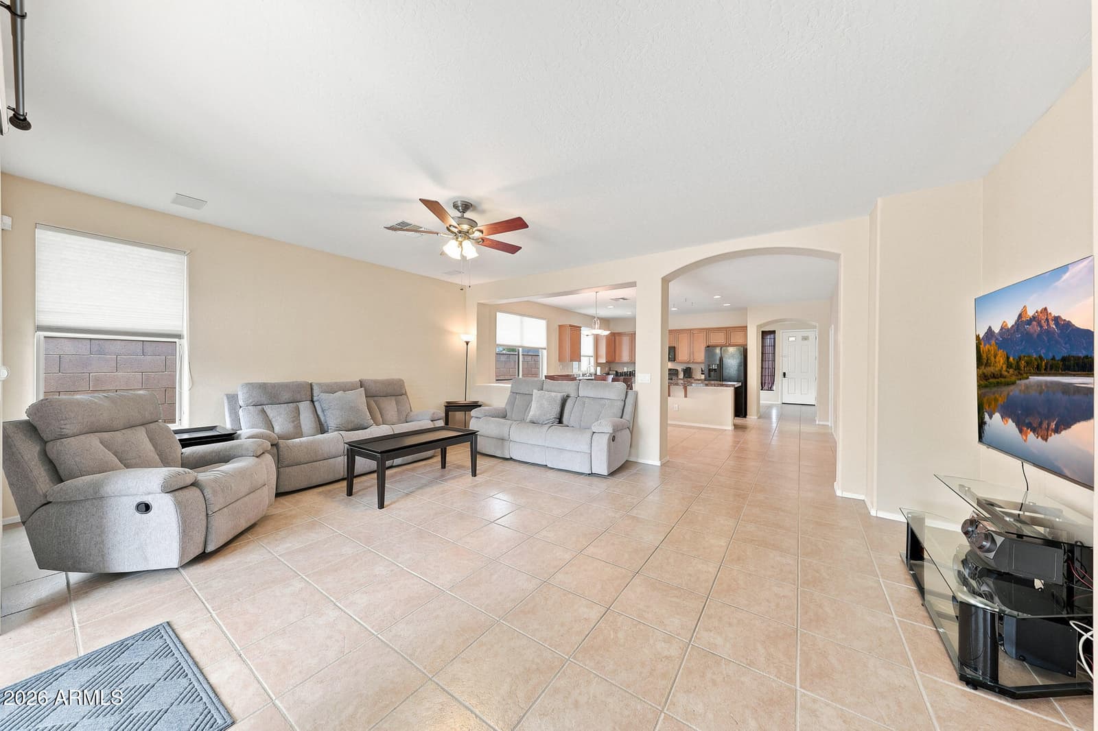 3037 W GRAN PARADISO Drive, Phoenix, AZ 85086 — photo 21 of 58
