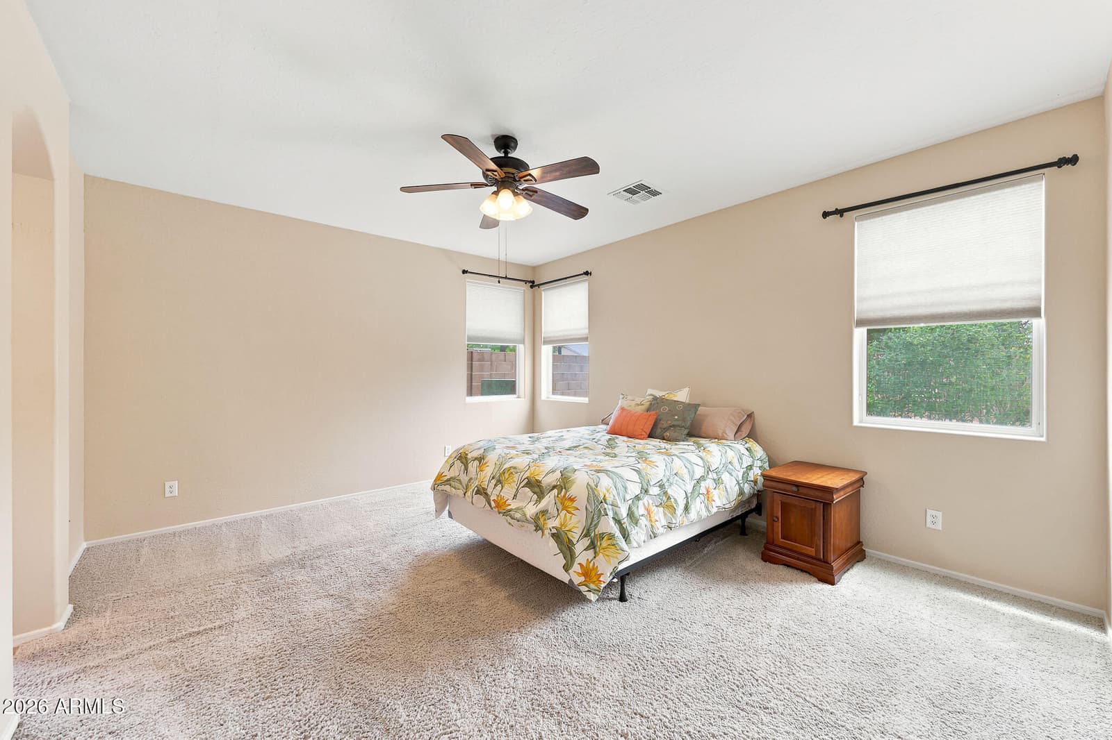 3037 W GRAN PARADISO Drive, Phoenix, AZ 85086 — photo 25 of 58