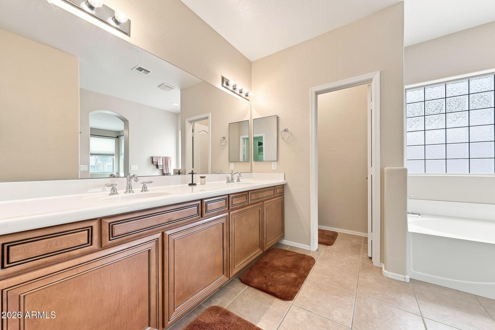 3037 W GRAN PARADISO Drive, Phoenix, AZ 85086 — photo 30 of 58