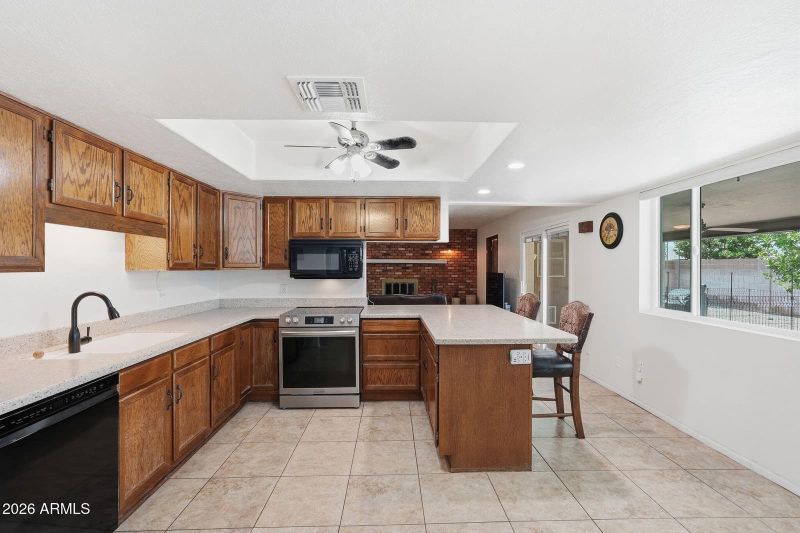 846 N WHITING Circle, Mesa, AZ 85213 — photo 21 of 45