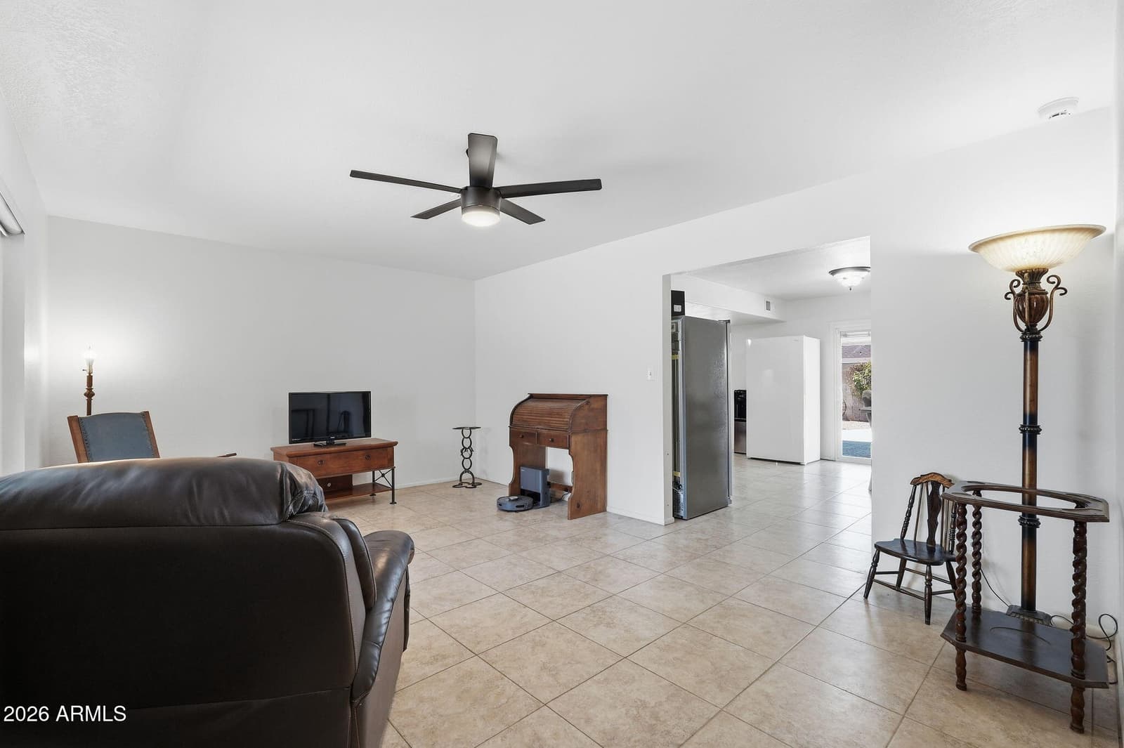 846 N WHITING Circle, Mesa, AZ 85213 — photo 9 of 45