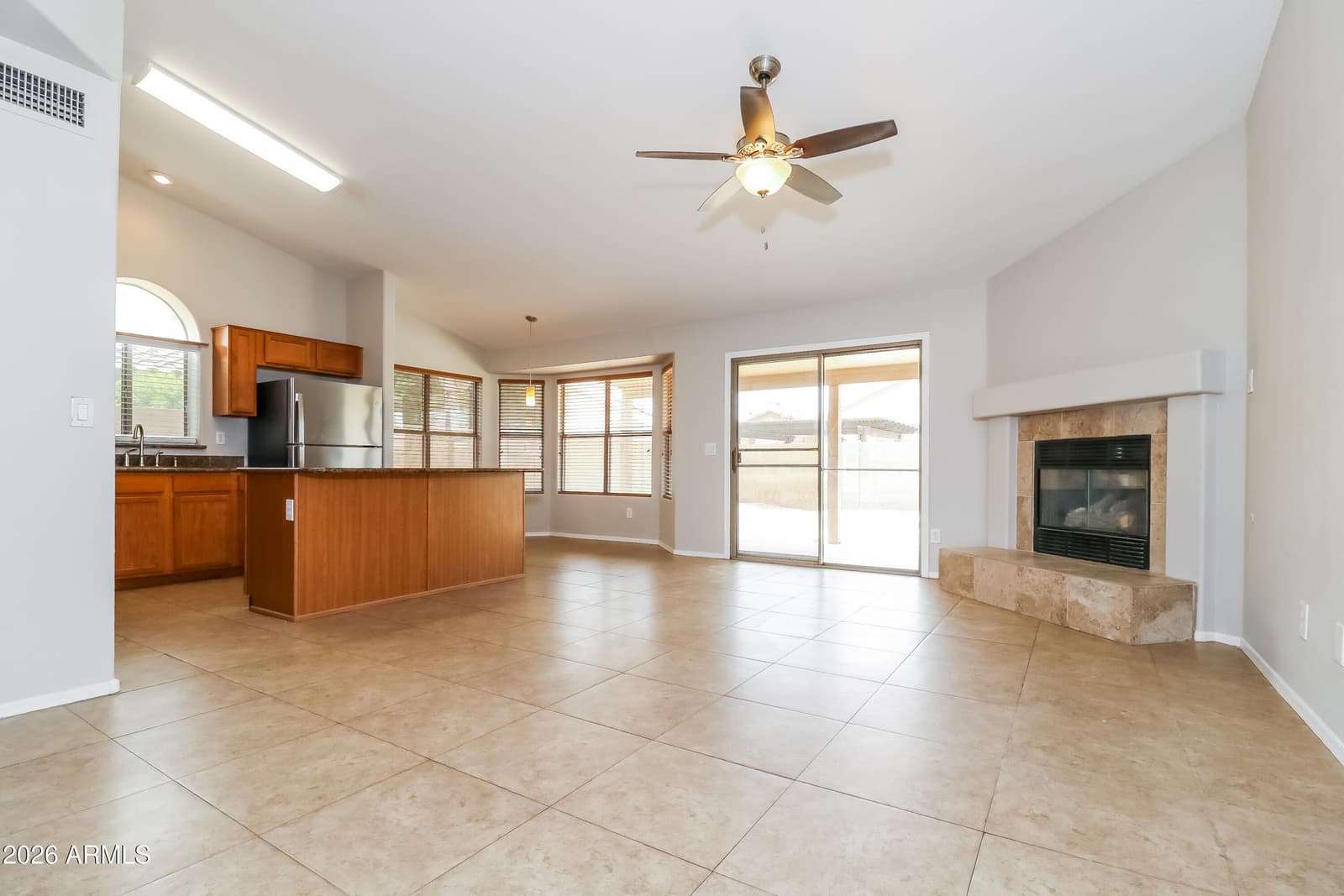 12735 W Edgemont Avenue, Avondale, AZ 85392 — photo 3 of 19